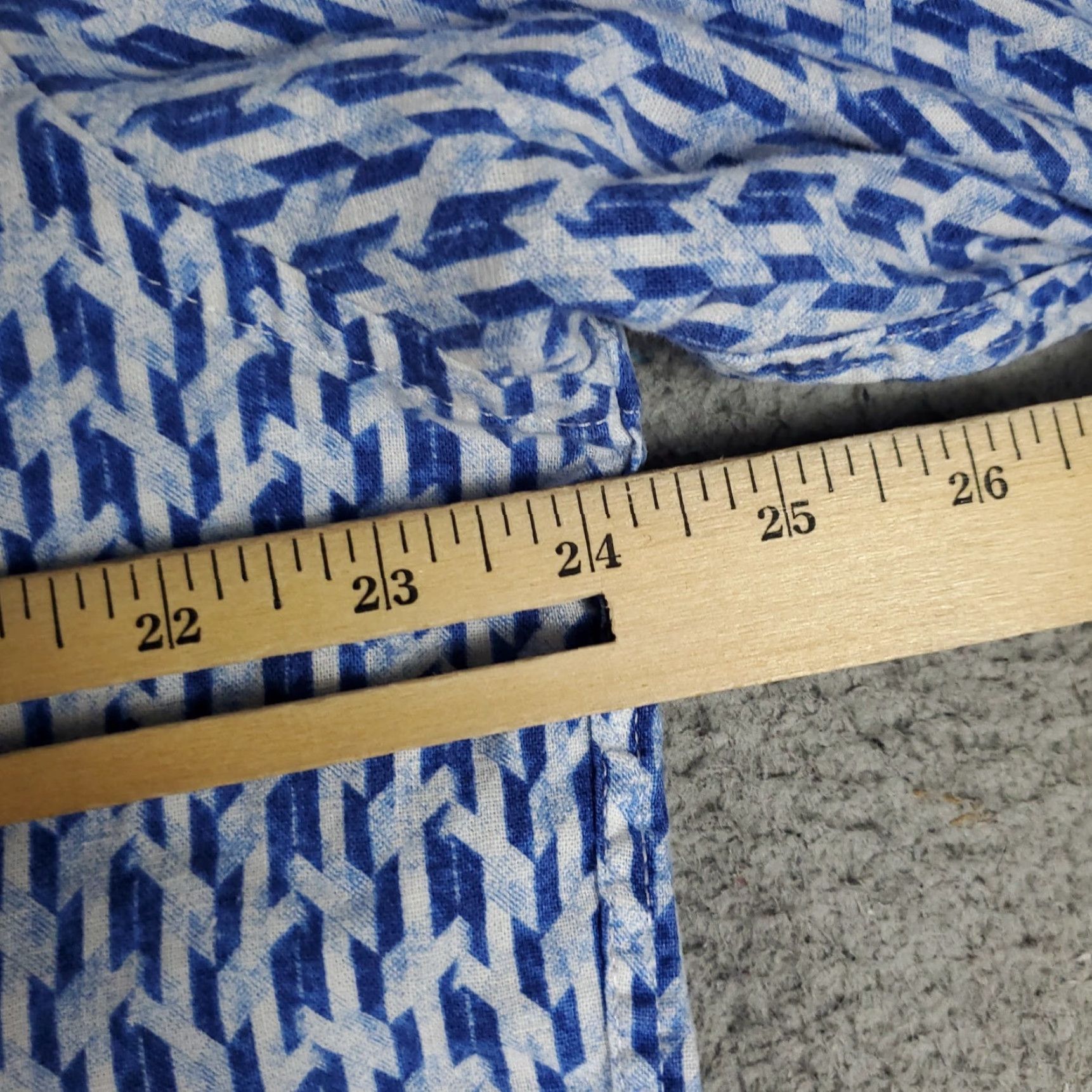 Robert Graham Robert Graham Shirt Mens XL Blue Button-Up Long Sleeve Cotton Linen Geometric Pattern Classic Modern Preppy Vintage No Size US XL / EU 56 / 4 - 5 Thumbnail