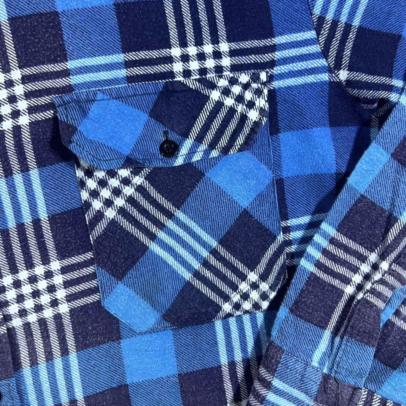 Vintage VINTAGE Woolworths Blue Mix Plaid Check Long Sleeve Button-Up Shirt L Mens XL Fit Regular 100% Cotton Flannel Size US L / EU 52-54 / 3 - 3 Thumbnail
