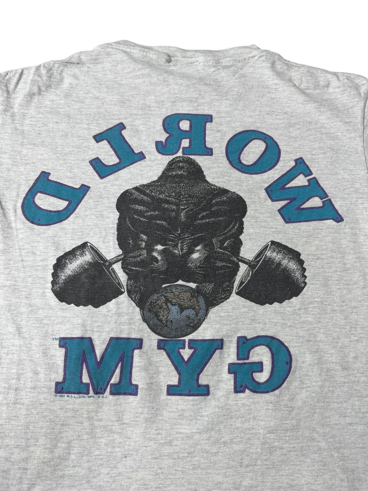 Vintage RARE* VINTAGE 90s 1991 WORLD GYM GORILLA TSHIRT BODYBUILDING Size US L / EU 52-54 / 3 - 9 Thumbnail