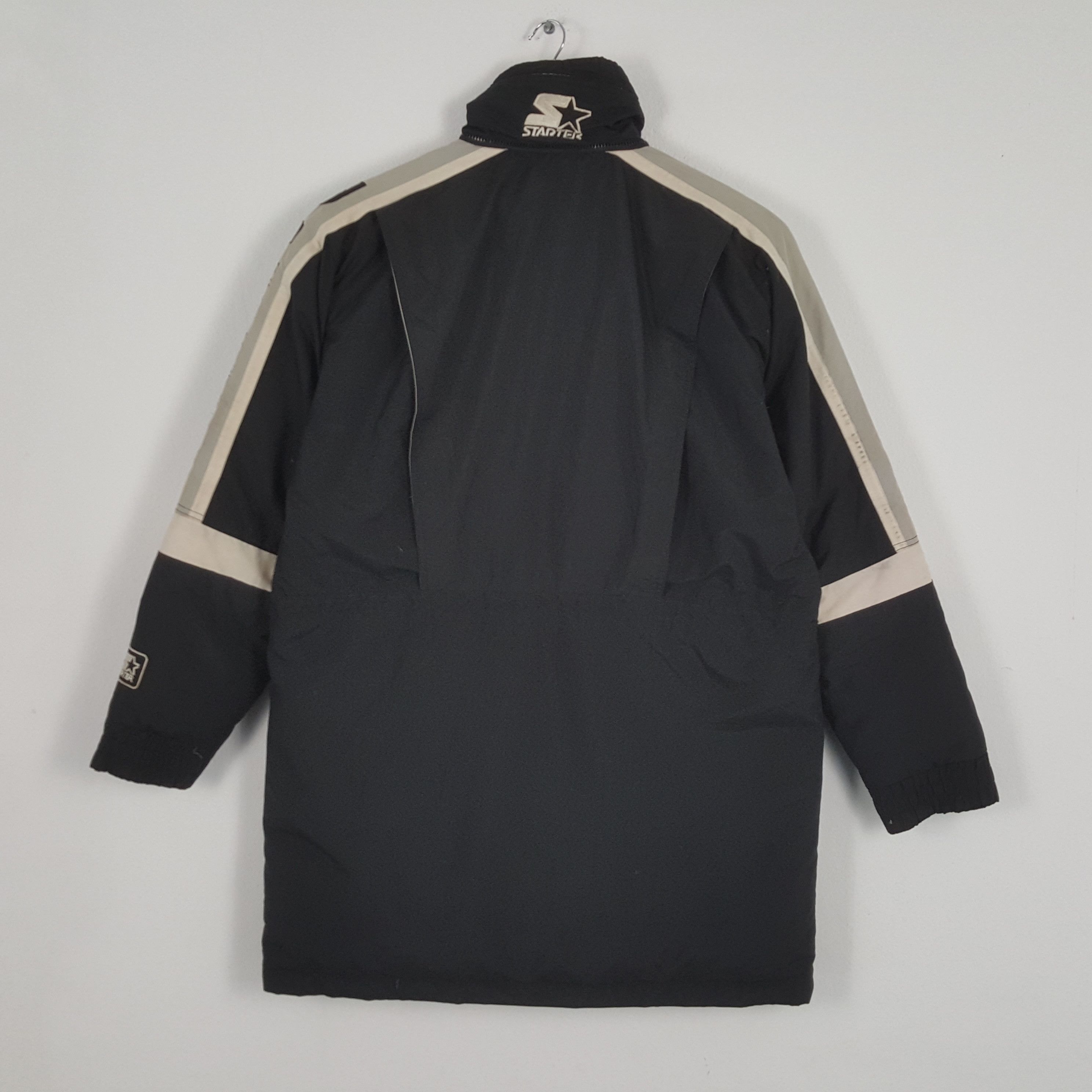 NFL × Vintage Vintage RAIDERS American Football NFL Team Snow Jacket Size US XXL / EU 58 / 5 - 3 Thumbnail