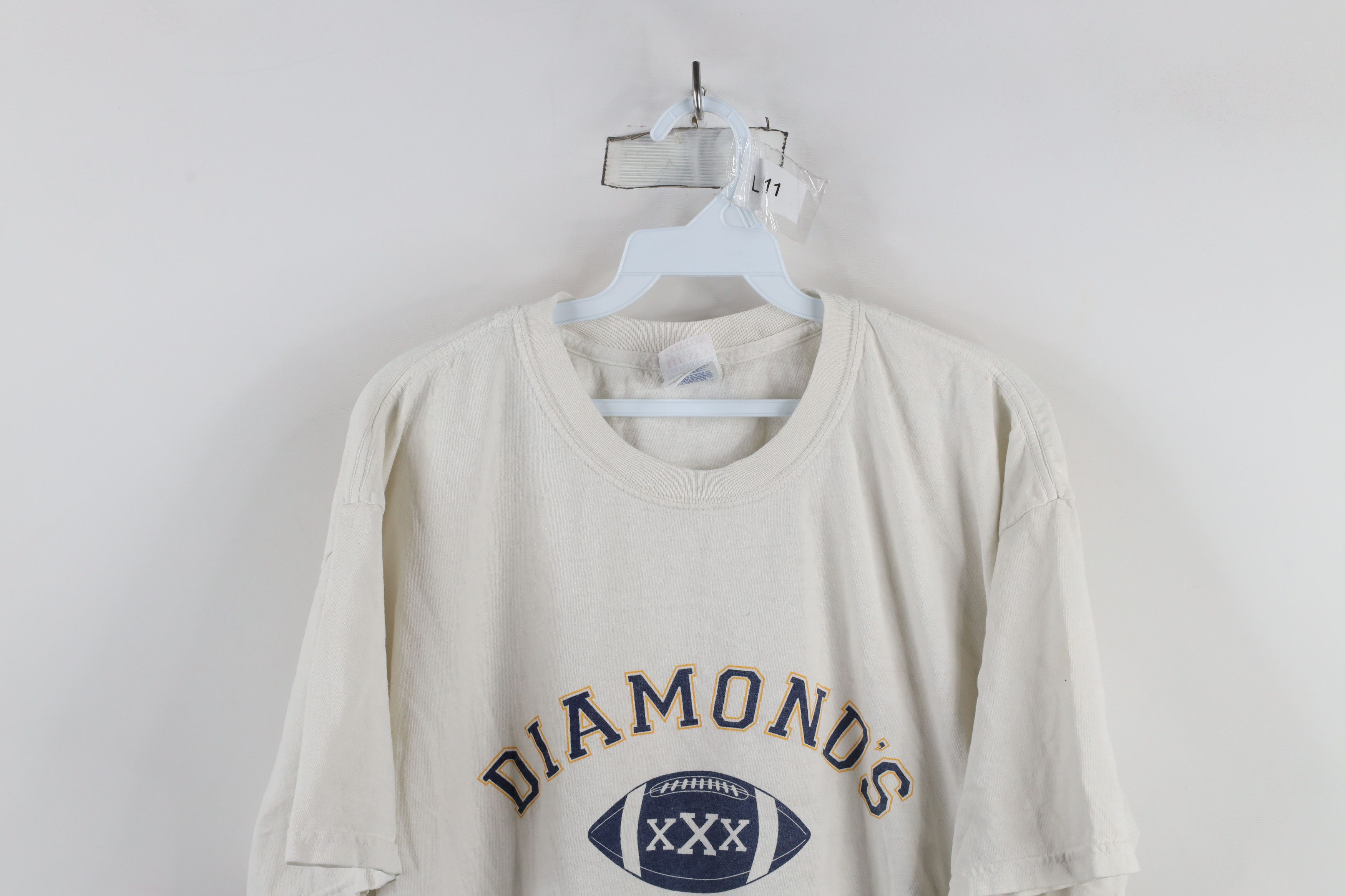 Vintage Vintage Diamond's Bar University of Michigan T-Shirt Size US XL / EU 56 / 4 - 2 Thumbnail