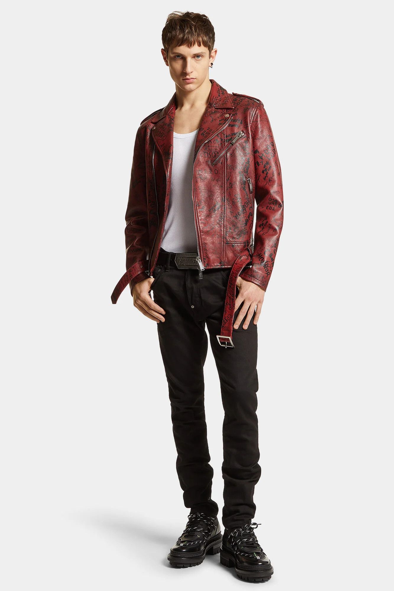 o1mle0126 Cool Guy Jeans in Black