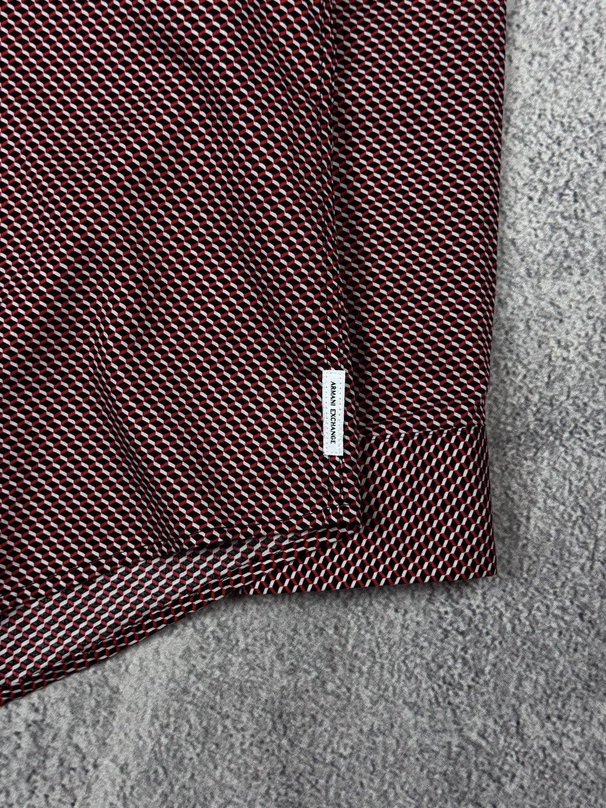 Armani Exchange × Designer ARMANI Exchange Printed Geometric Red Casual Shirt Size US M / EU 48-50 / 2 - 4 Thumbnail
