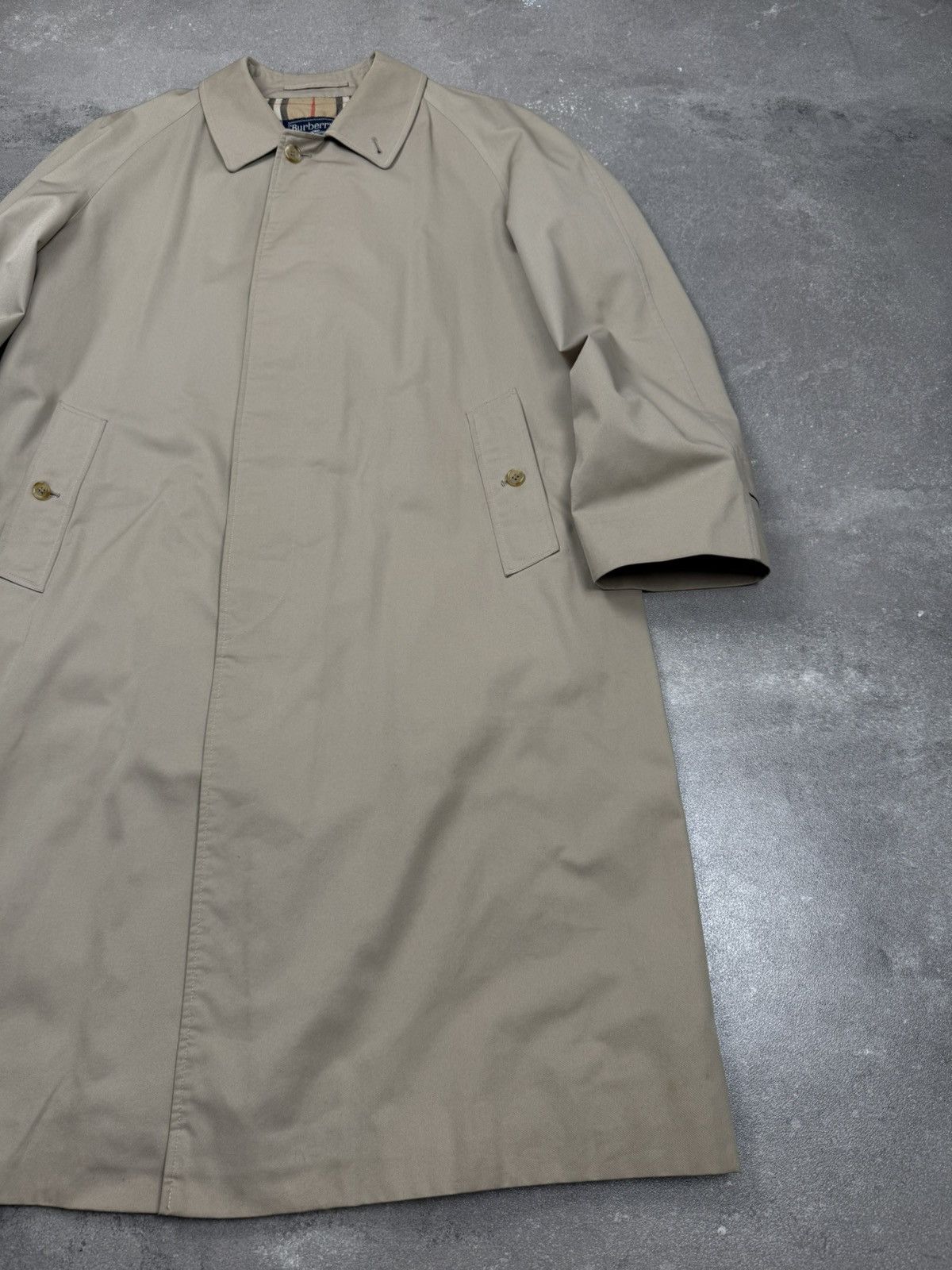 Burberry Burberry trench jacket luxury old money vintage 1990s Size US XL / EU 56 / 4 - 2 Thumbnail