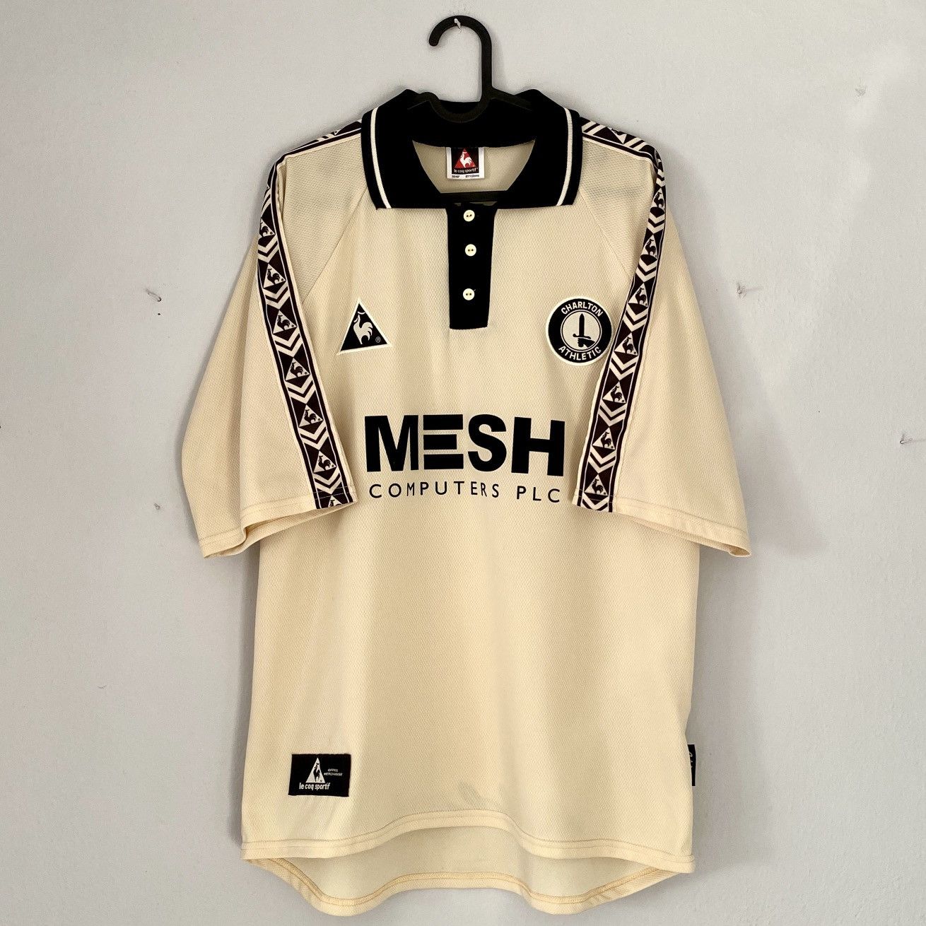 Le Coq Sportif × Vintage 1998 2000 Charlton Athletic Le coq Sportif Soccer Jersey Tee Size US L / EU 52-54 / 3 - 3 Thumbnail