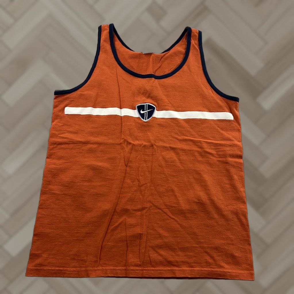 Nike VINTAGE Nike Sleeveless Casual Striped Tank Top Shirt Women's M Orange Shirt Tank Top Nike Sleeveless Casual Striped Orange Women M Size M / US 6-8 / IT 42-44 - 1 Thumbnail