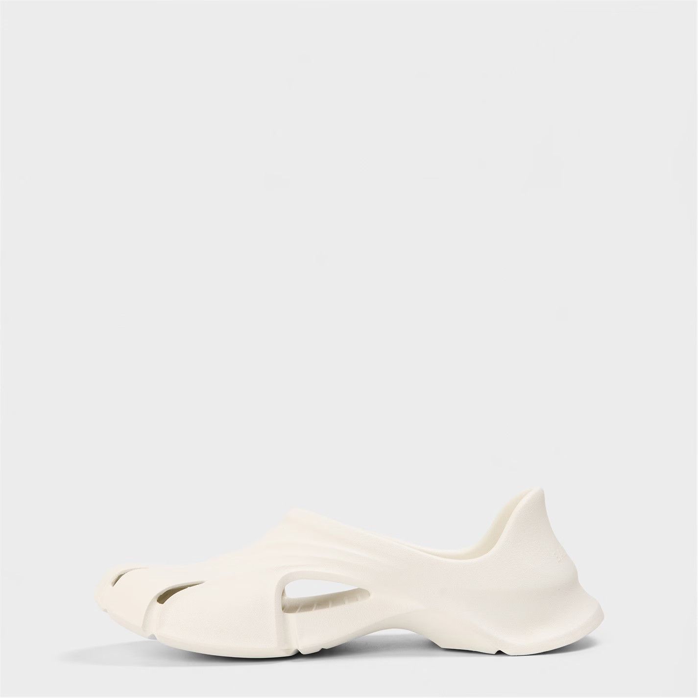 Balenciaga o1g2r1mq0226 Mold Closed Sandals In Eggshell Size US 9 / EU 42 - 2 Thumbnail