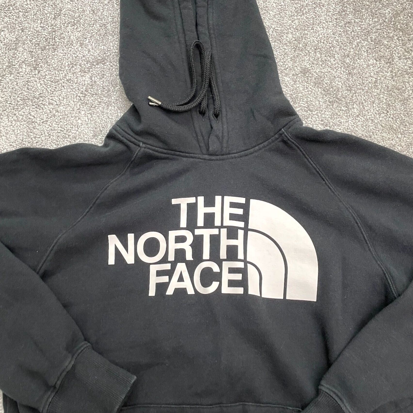 The North Face The North Face Hoodie Small Black Pullover Fleece Graphic Sweatshirt Womens Size S / US 4 / IT 40 - 3 Thumbnail