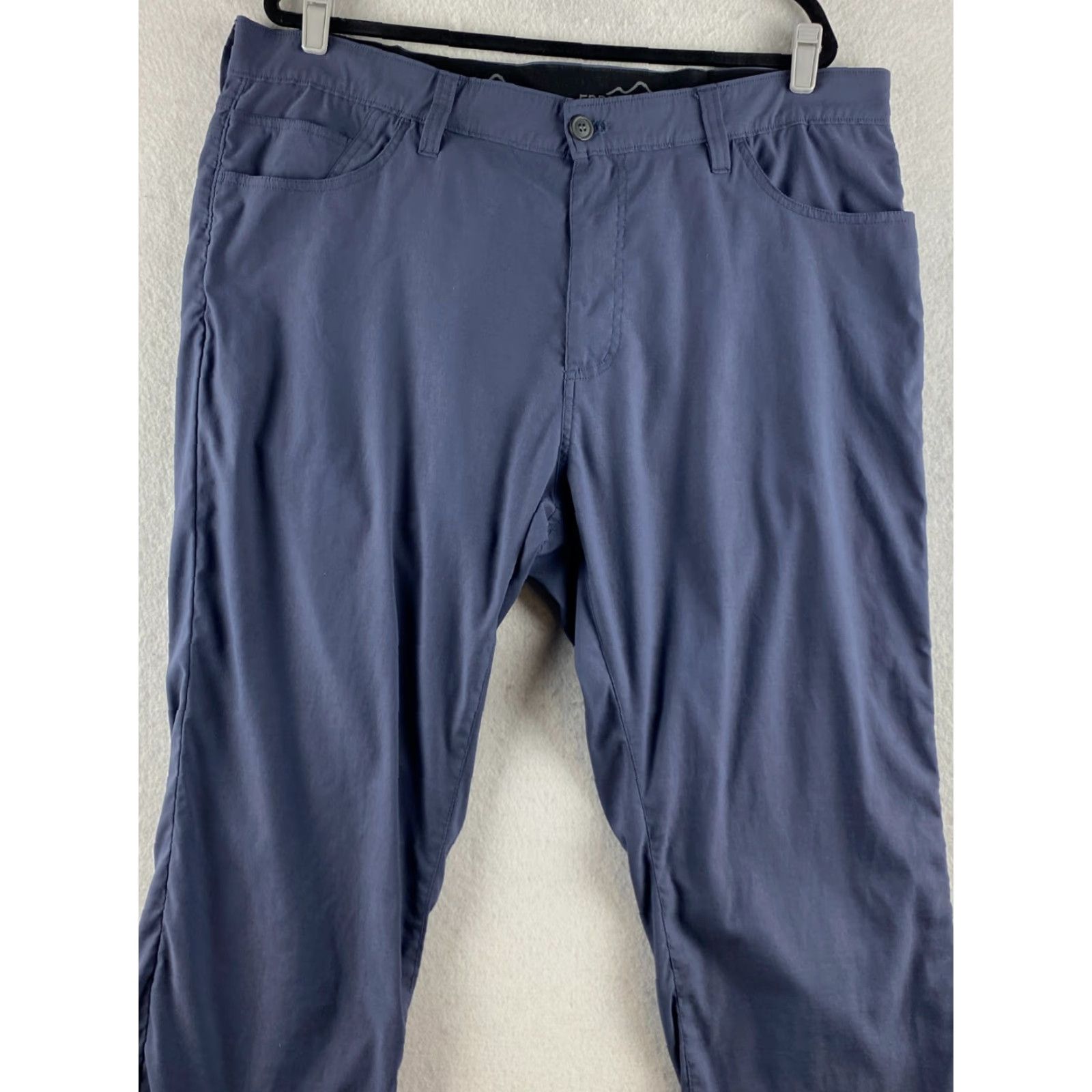 Eddie Bauer Eddie Bauer Pants Mens 40 Blue Golf Hiking Straight Water Resistant Breathable Size US 40 / EU 56 - 2 Thumbnail
