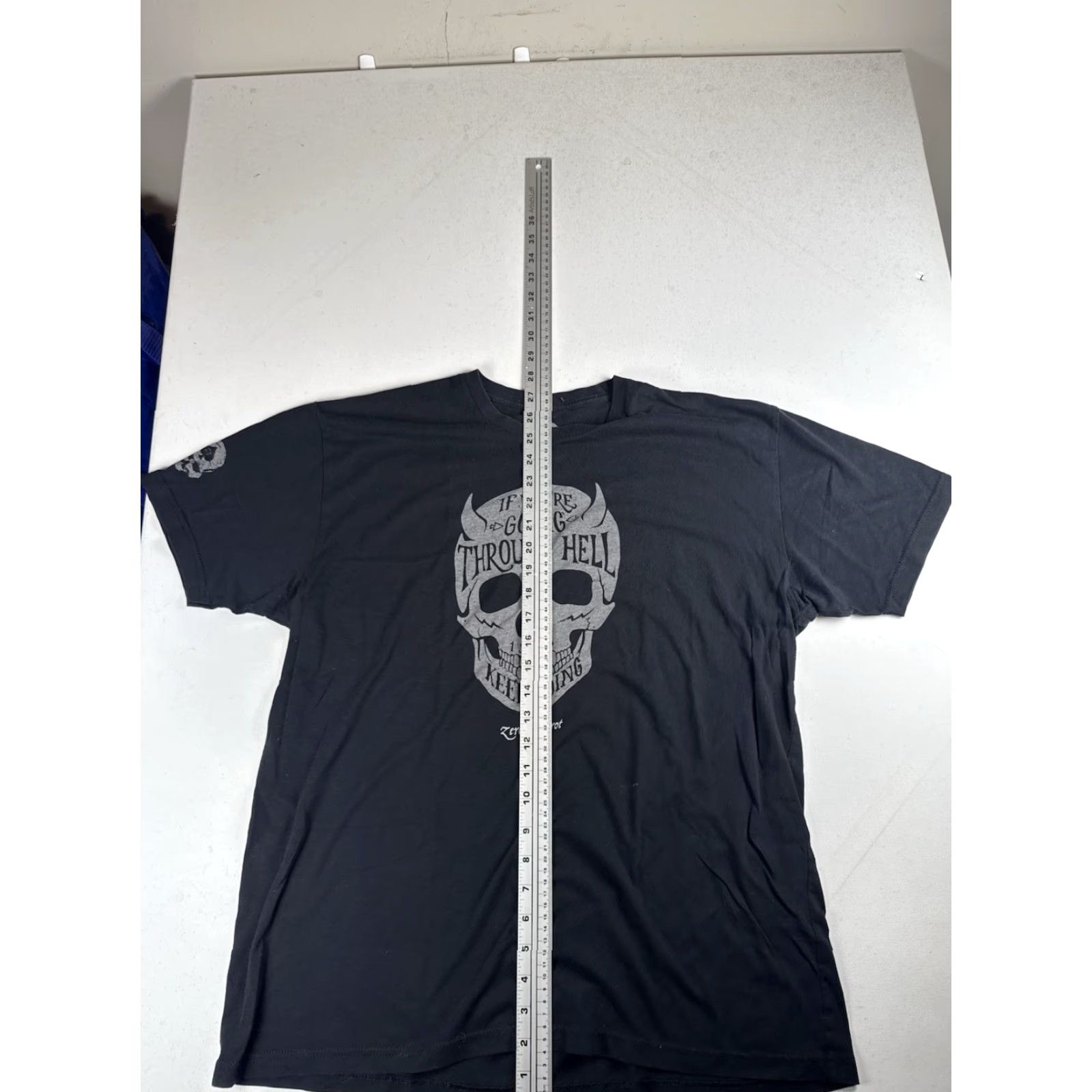 Vintage Zero Foxtrot Skull T-Shirt Men's Black XL Short Sleeve Crew Neck Regular Cotton United States Vintage: No Size US XL / EU 56 / 4 - 5 Thumbnail