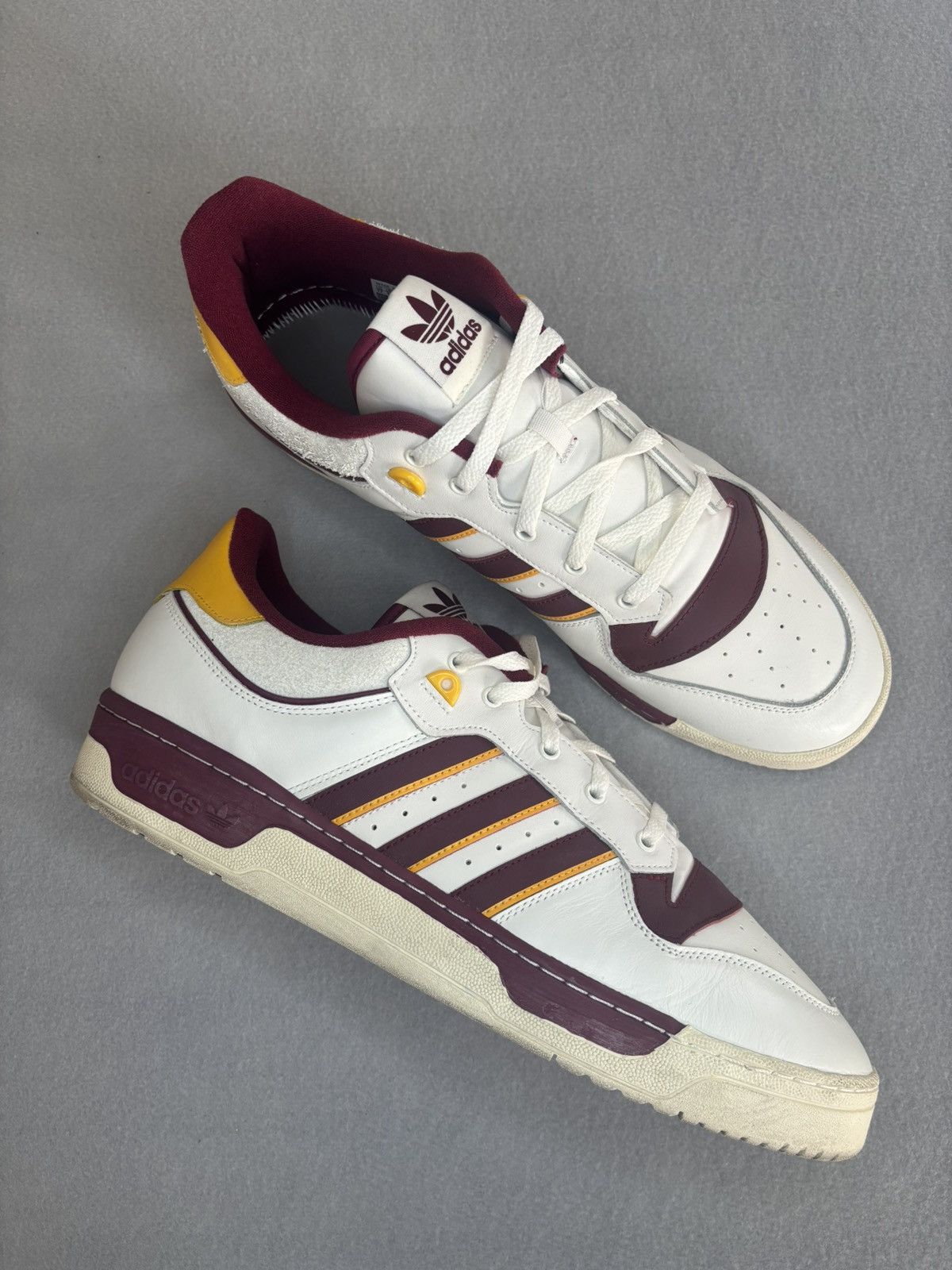 Adidas Adidas Rivalry Low Size 17 White Burgundy Retro Basketball Size US 15 / EU 48 - 1 Thumbnail