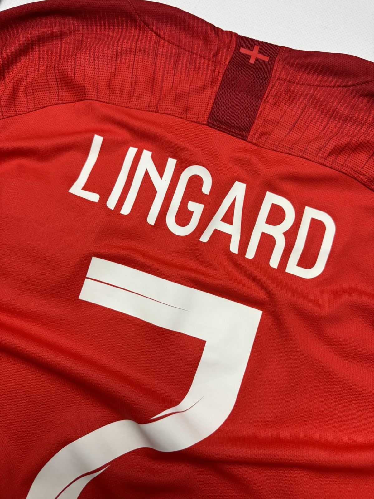 Nike Rare vintage England Nike soccer jersey Lingard Size US L / EU 52-54 / 3 - 9 Thumbnail