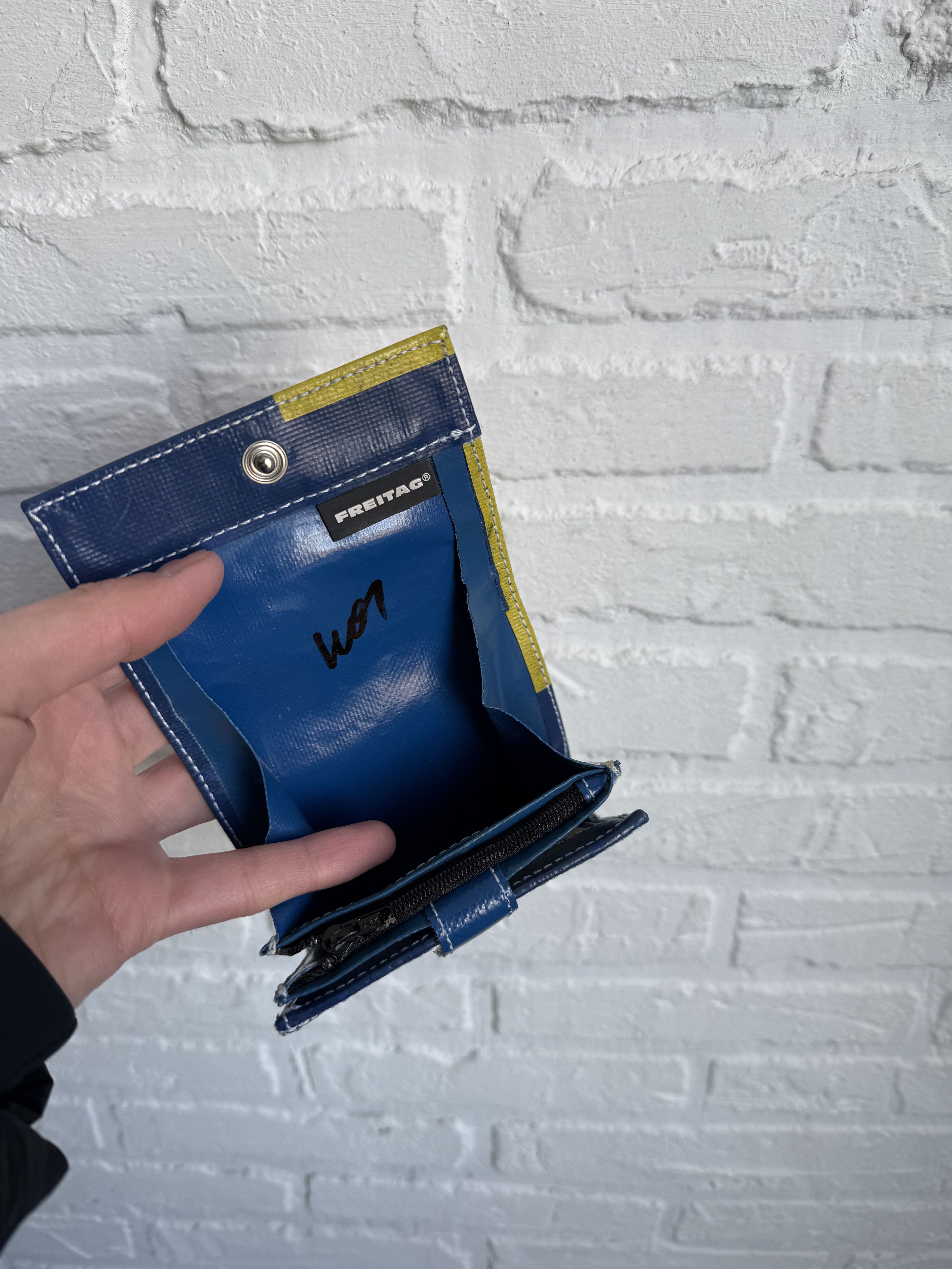 Freitag FREITAG Dallas wallet blue yellow Size ONE SIZE - 7 Thumbnail