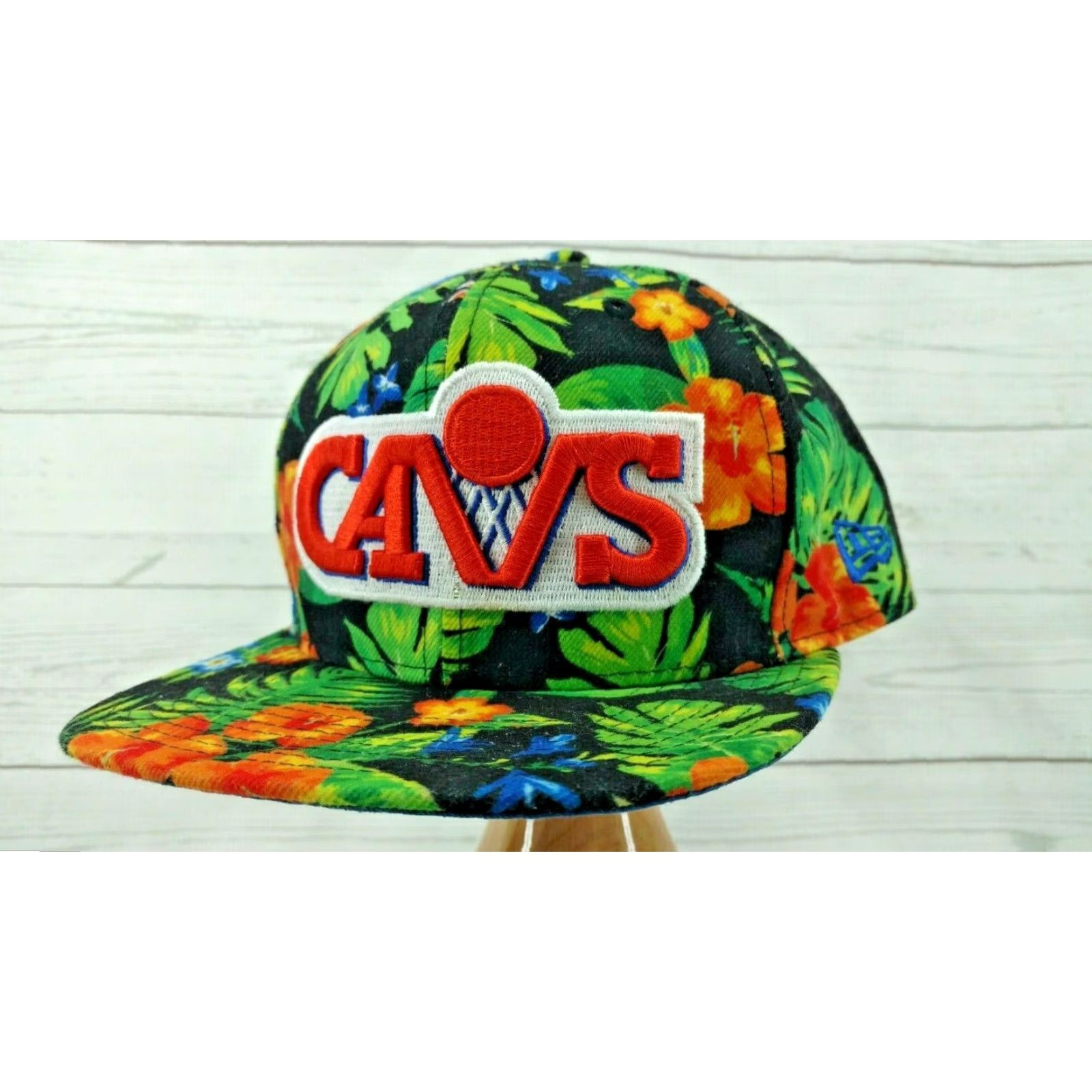 New Era VINTAGE CAVS Cleveland Cavaliers NBA New Era 9Fifty Snapback Floral Tropical Cap Hat Hat Size ONE SIZE - 2 Thumbnail
