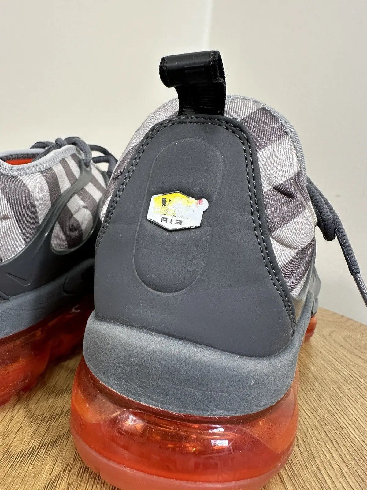 Nike Nike Air VaporMax Plus Wolf Grey Striped Hype Sneakers Size US 12 / EU 45 - 5 Thumbnail