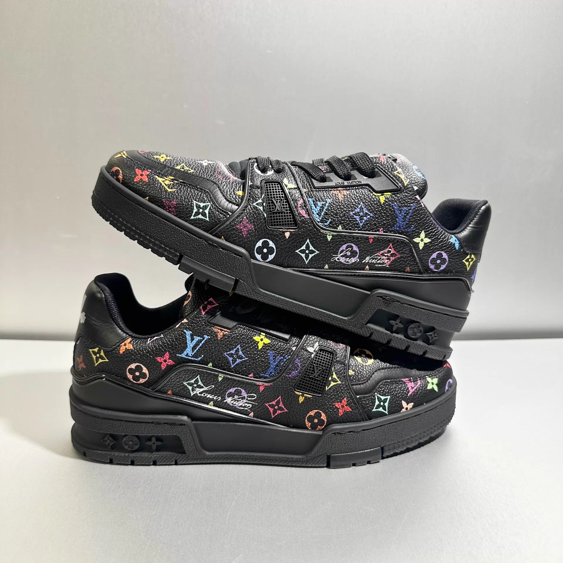 Louis Vuitton LV x Murakami Trainer Black Tri-Color 37 Size US 6.5 / IT 36.5 - 3 Thumbnail