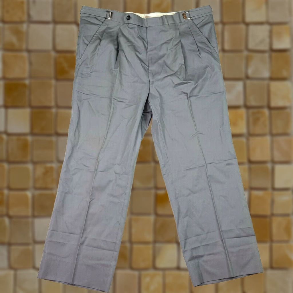Vintage VINTAGE Vecci Golf Pants Gray Pleated Straight Leg 40x27 Mens Pants Regular Size 40x27 Gray 80s Retro Sports Size US 40 / EU 56 - 1 Thumbnail