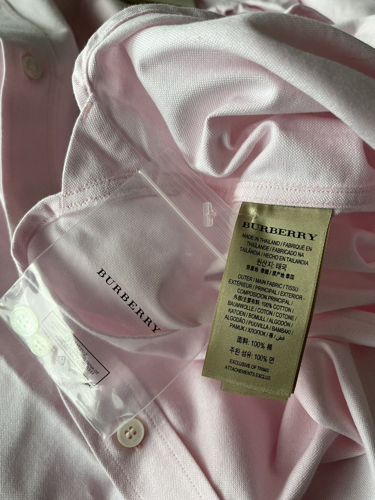 Burberry Sold out Brand New Classic Burberry Check Logo Dressy Shirt Size US L / EU 52-54 / 3 - 19 Thumbnail