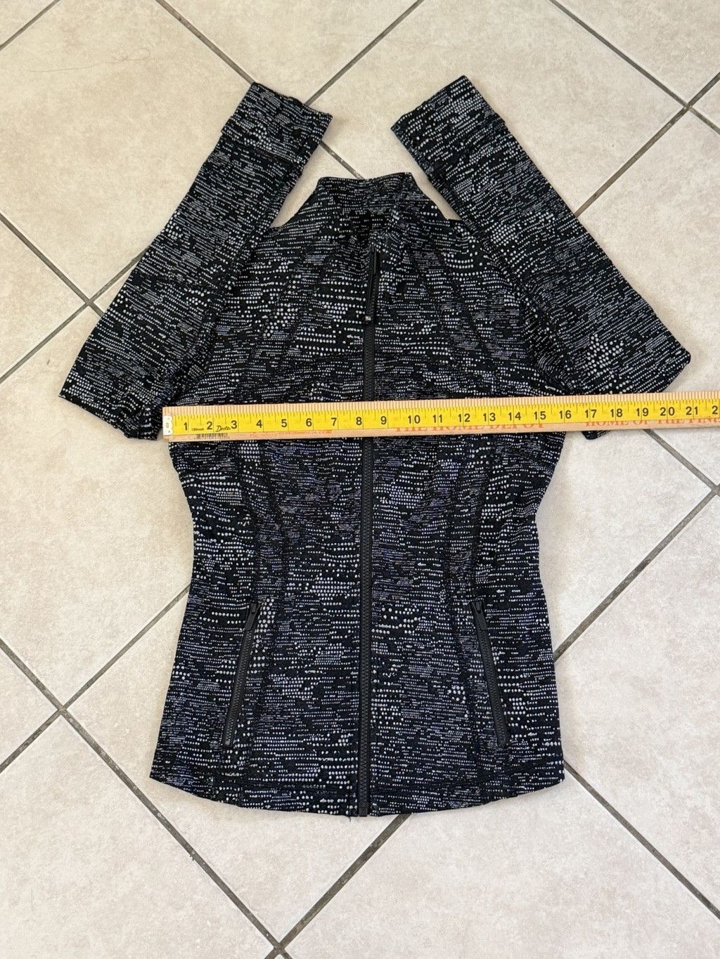 Lululemon LULULEMON DEFINE JACKET LUXTREME DIGITAL RAIN B/W Size 6 Size M / US 6-8 / IT 42-44 - 2 Thumbnail