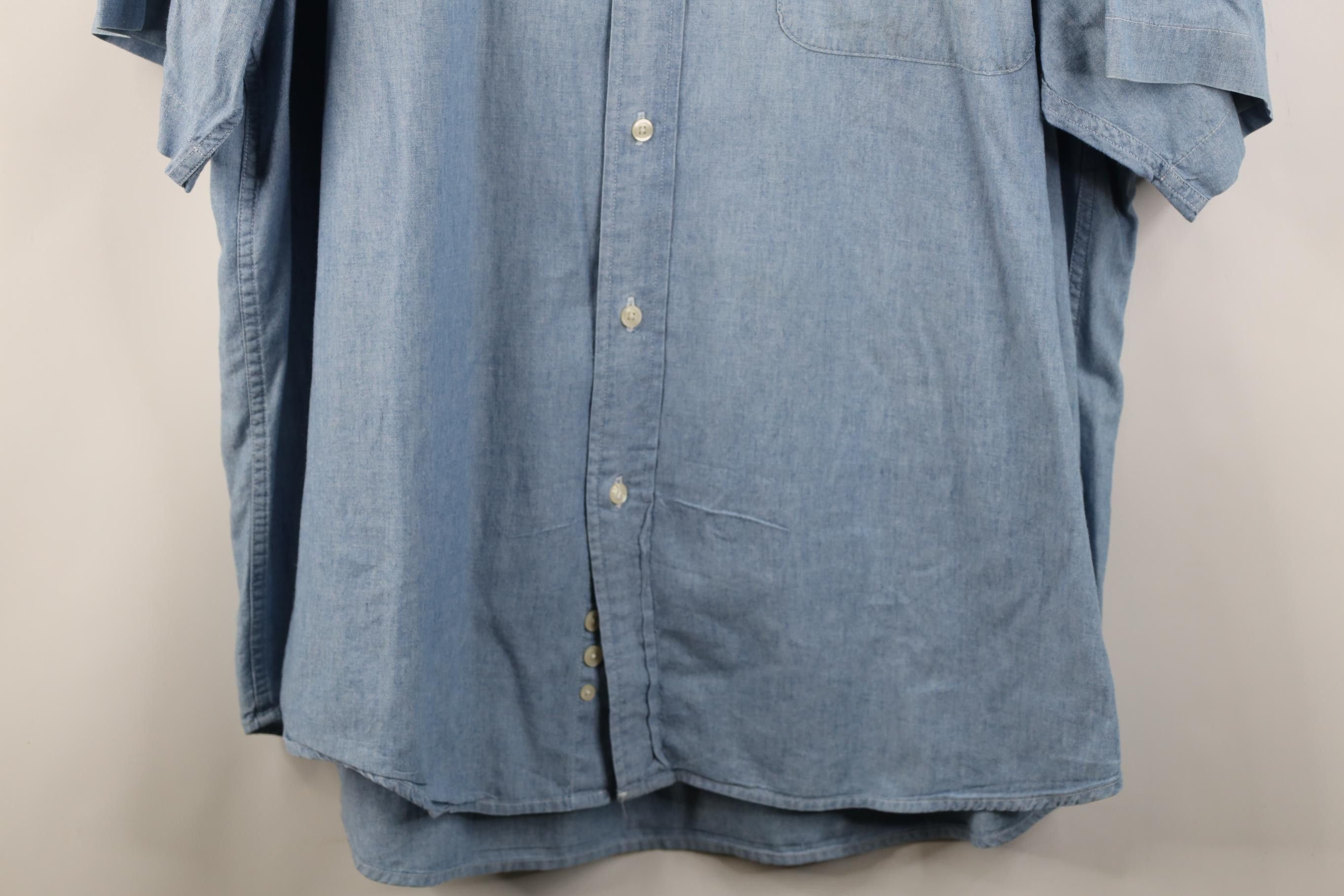 Eddie Bauer Vintage 90s Eddie Bauer Denim Short Sleeve Button Down Shirt Size US XL / EU 56 / 4 - 3 Thumbnail