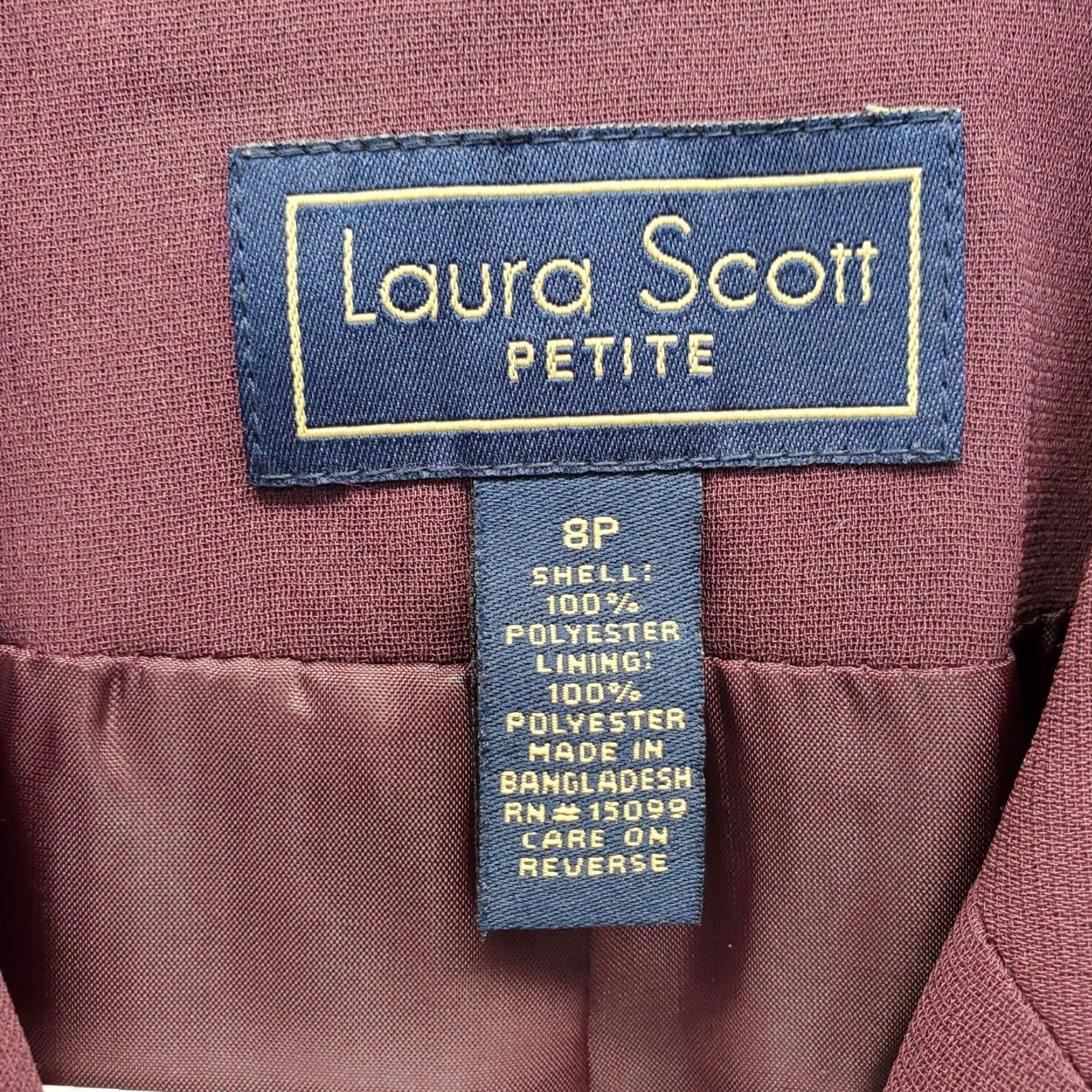Vintage Laura Scott 2 Piece Set Womens 8P Burgundy Notch Lapel Double Breasted Formal Shirt (Jacket) Skirt Set Womens 8P Burgundy Formal Size US 8 / IT 38 - 7 Thumbnail