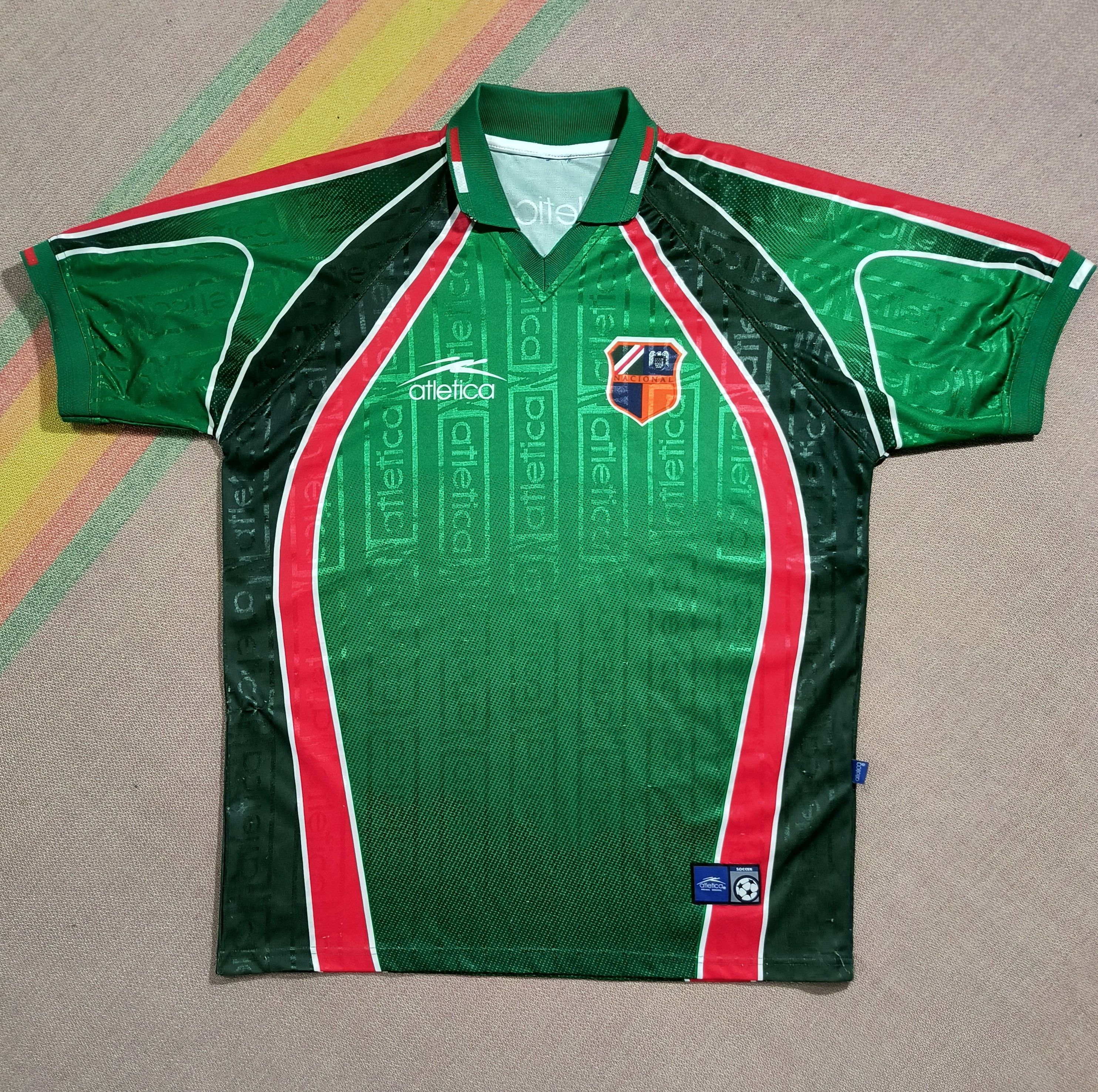 Atletica Atletica 90's MLS Nestle Milo Youth L 14 Soccer