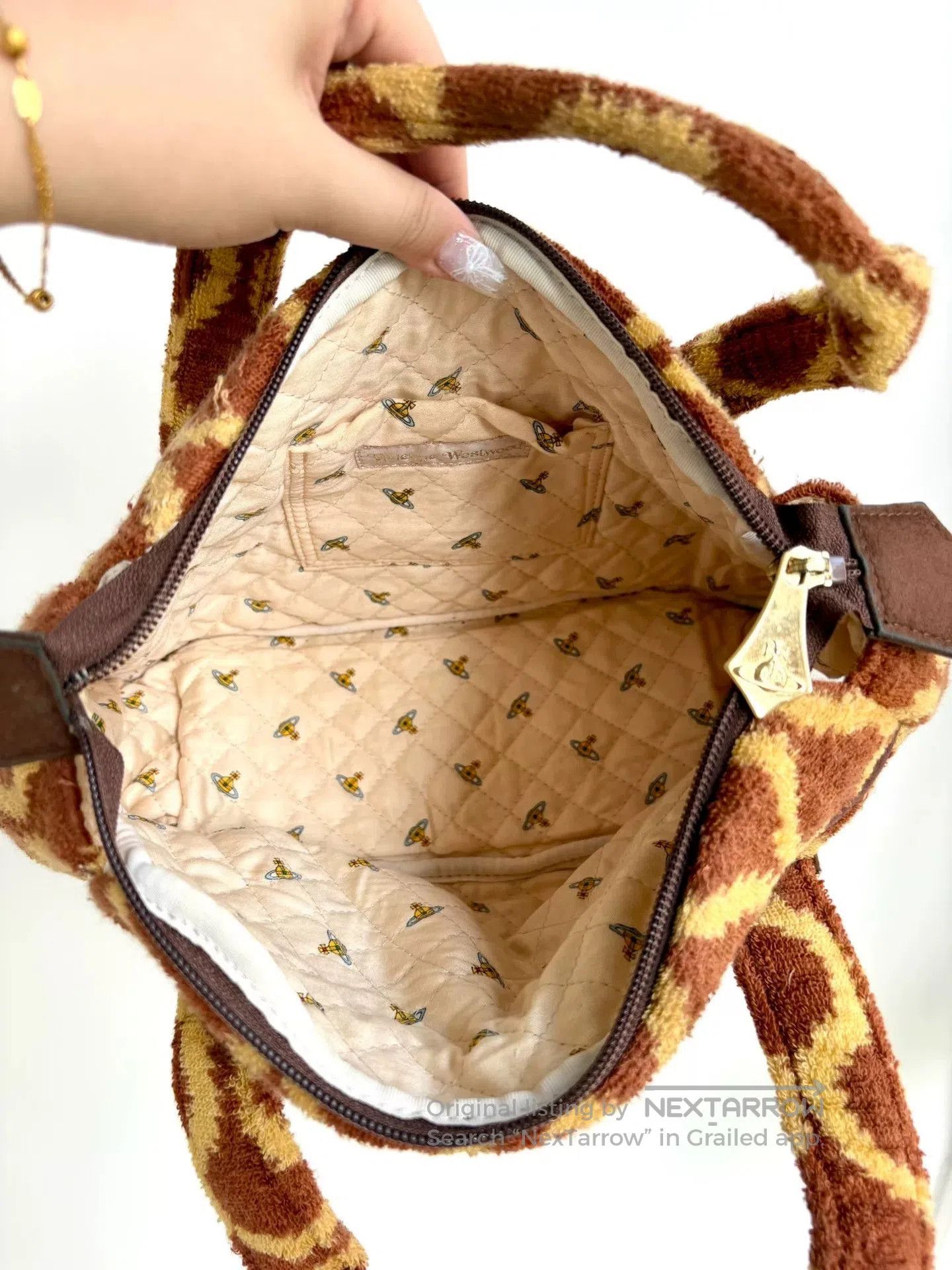 Vivienne Westwood Vivienne Westwood Vintage Brown Pirate Print Handbag. Size ONE SIZE - 8 Thumbnail