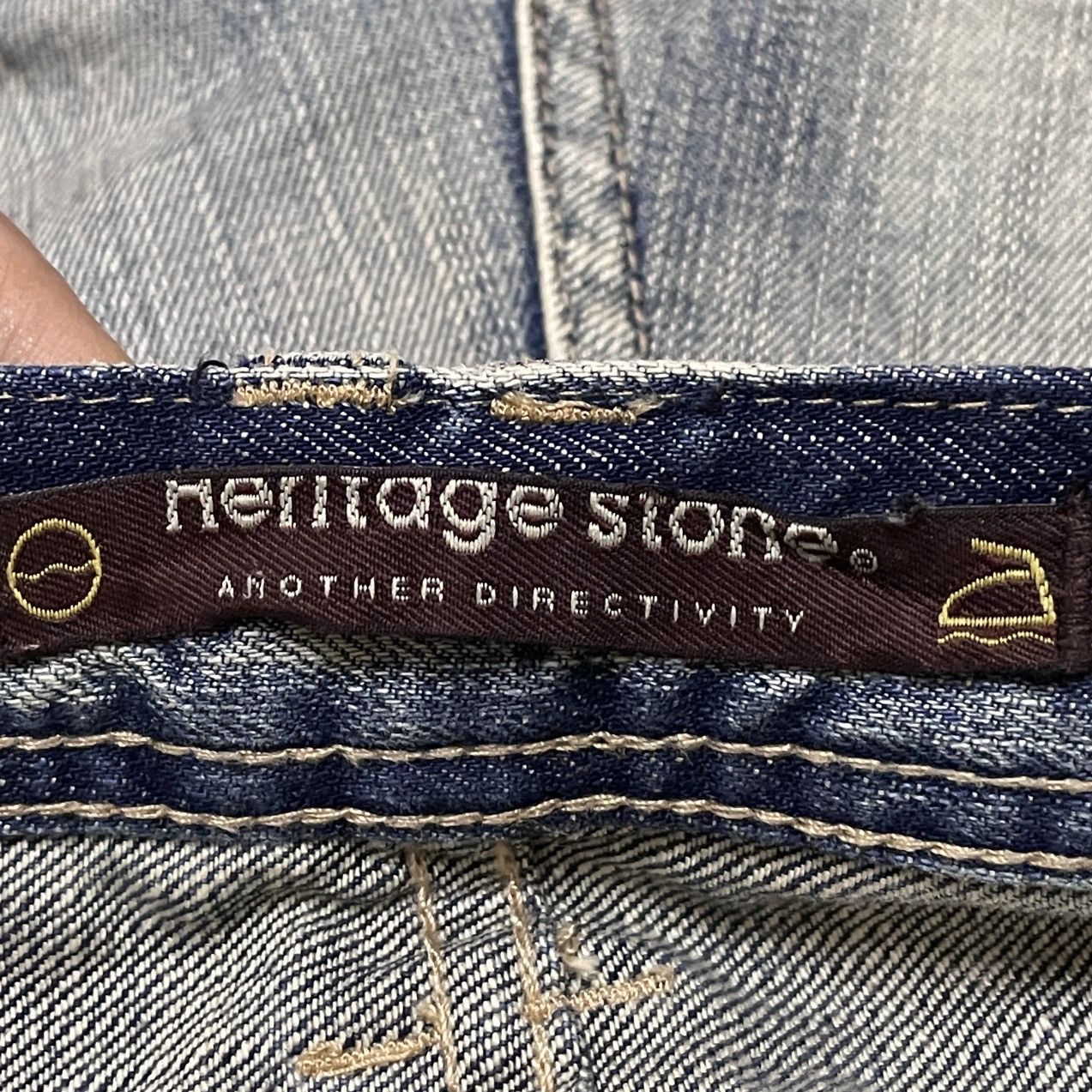 Le Grande Bleu (L.G.B.) Rare Design Vintage Brand Heritage Stone Flared Jeans 1990s Size US 30 / EU 46 - 9 Thumbnail