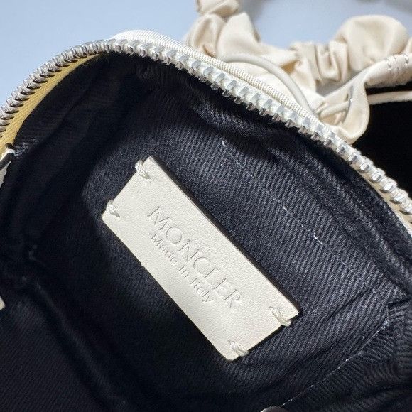 Moncler Moncler Double Pouch Top Handle Bag White Size ONE SIZE - 9 Thumbnail
