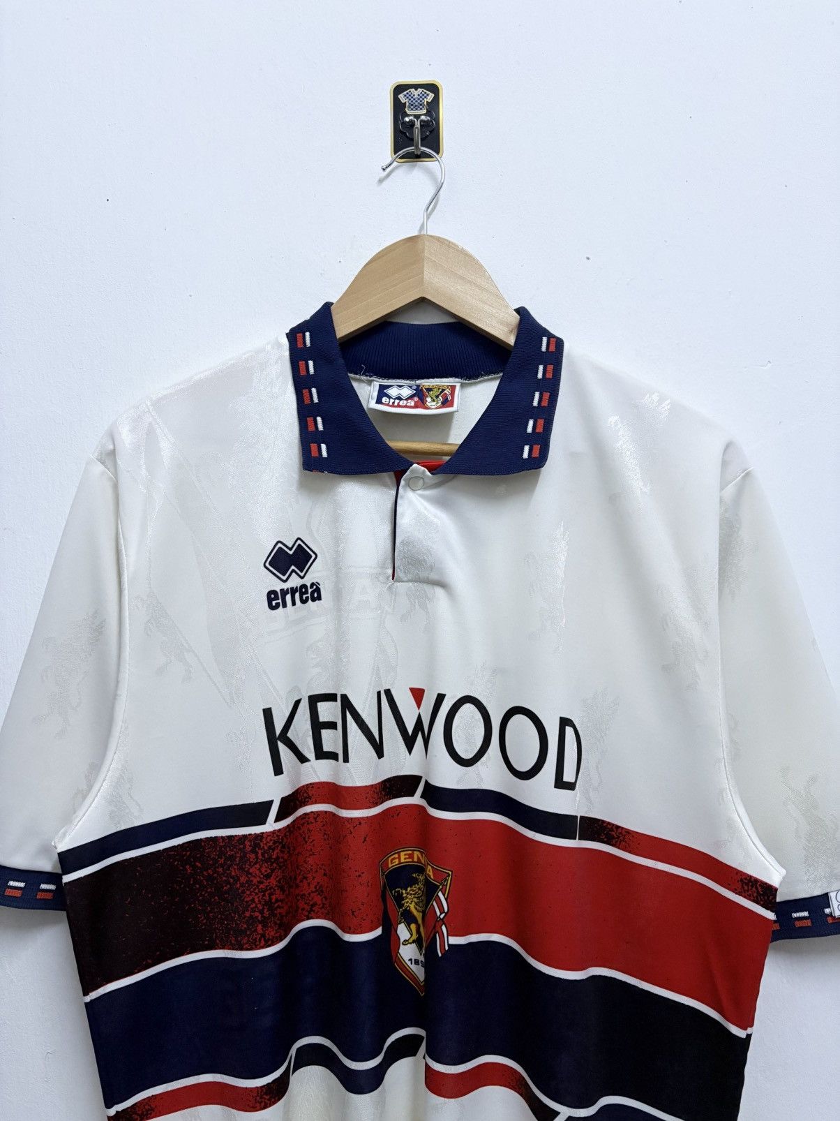 Vintage Vintage 90's Errea Genoa Away - Kazu 11 Football Shirt Size US L / EU 52-54 / 3 - 3 Thumbnail