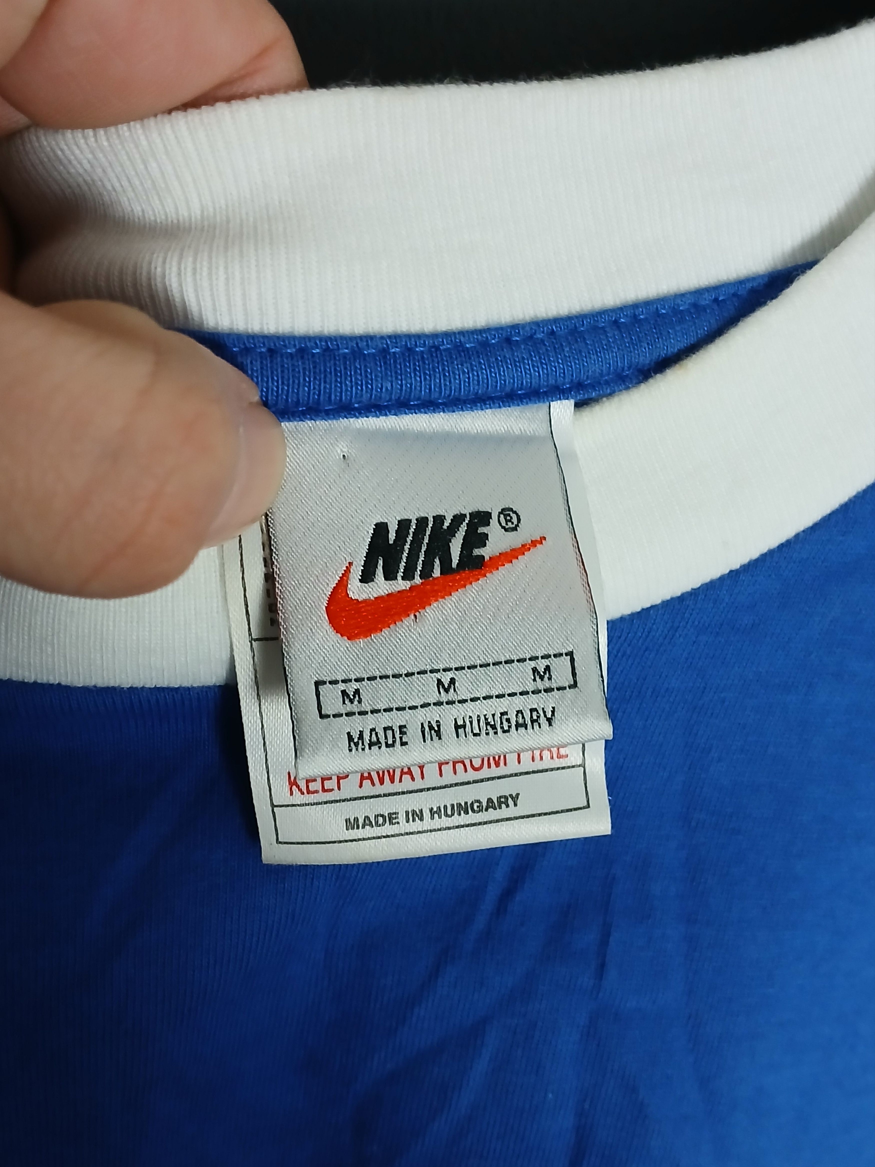 Nike Vintage Nike Brazil Ronaldo T-Shirt Size US M / EU 48-50 / 2 - 7 Thumbnail