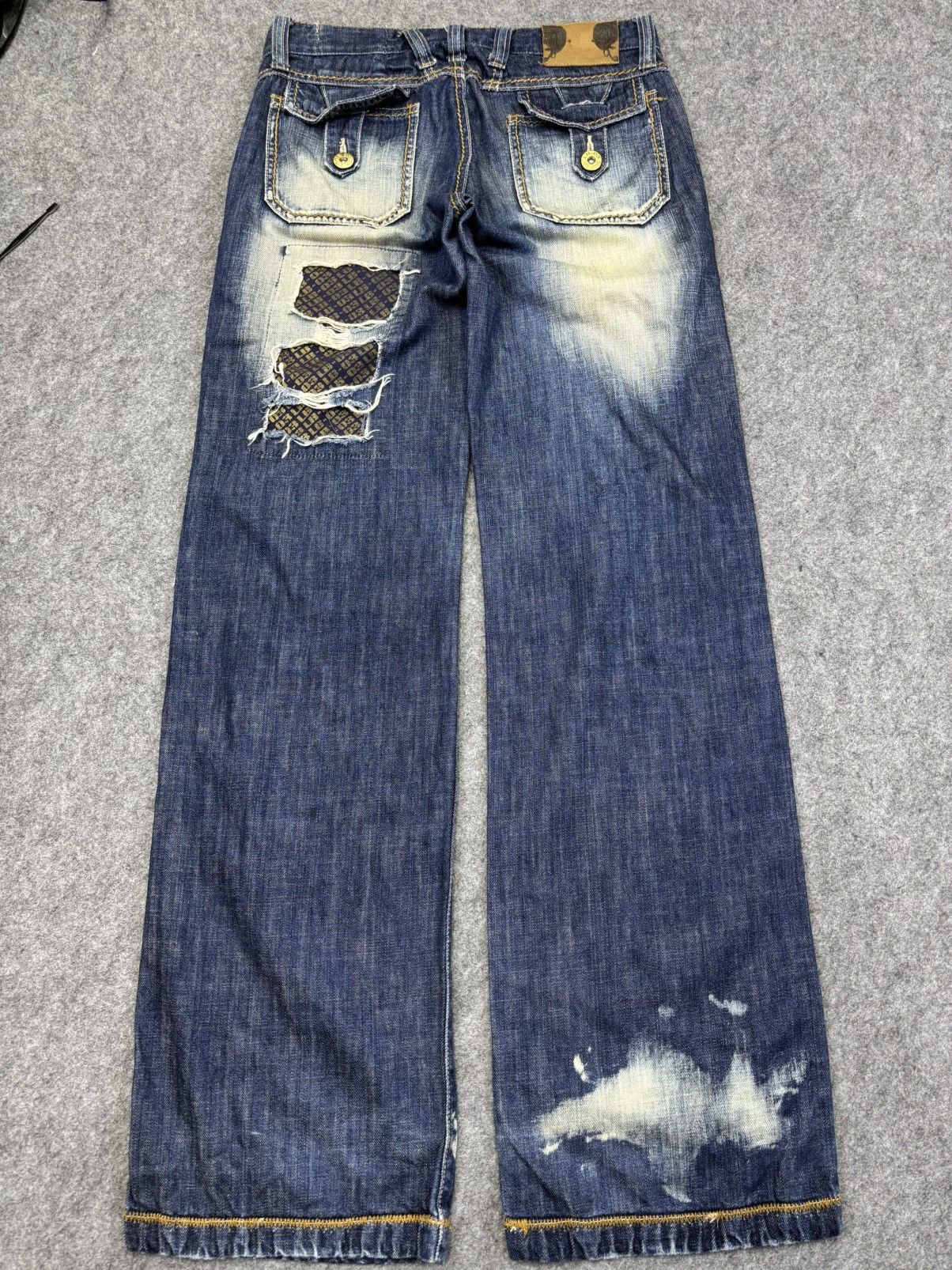 Japanese Brand 💥Heavy Distressed💥LB03 Mudwash Loose Soft Denim F897 Size US 29 - 13 Thumbnail