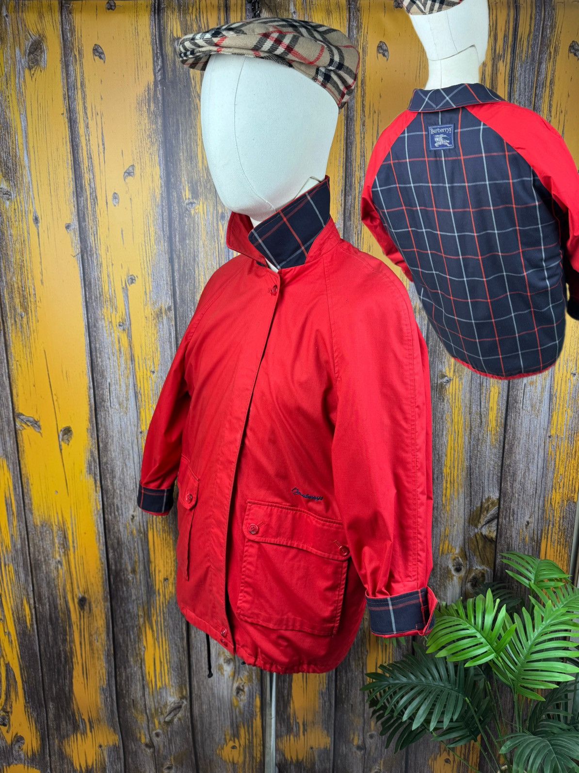 Burberry Burberry Rare Vintage Bomber Golf Jacket Archive Size S Size US S / EU 44-46 / 1 - 1 Thumbnail