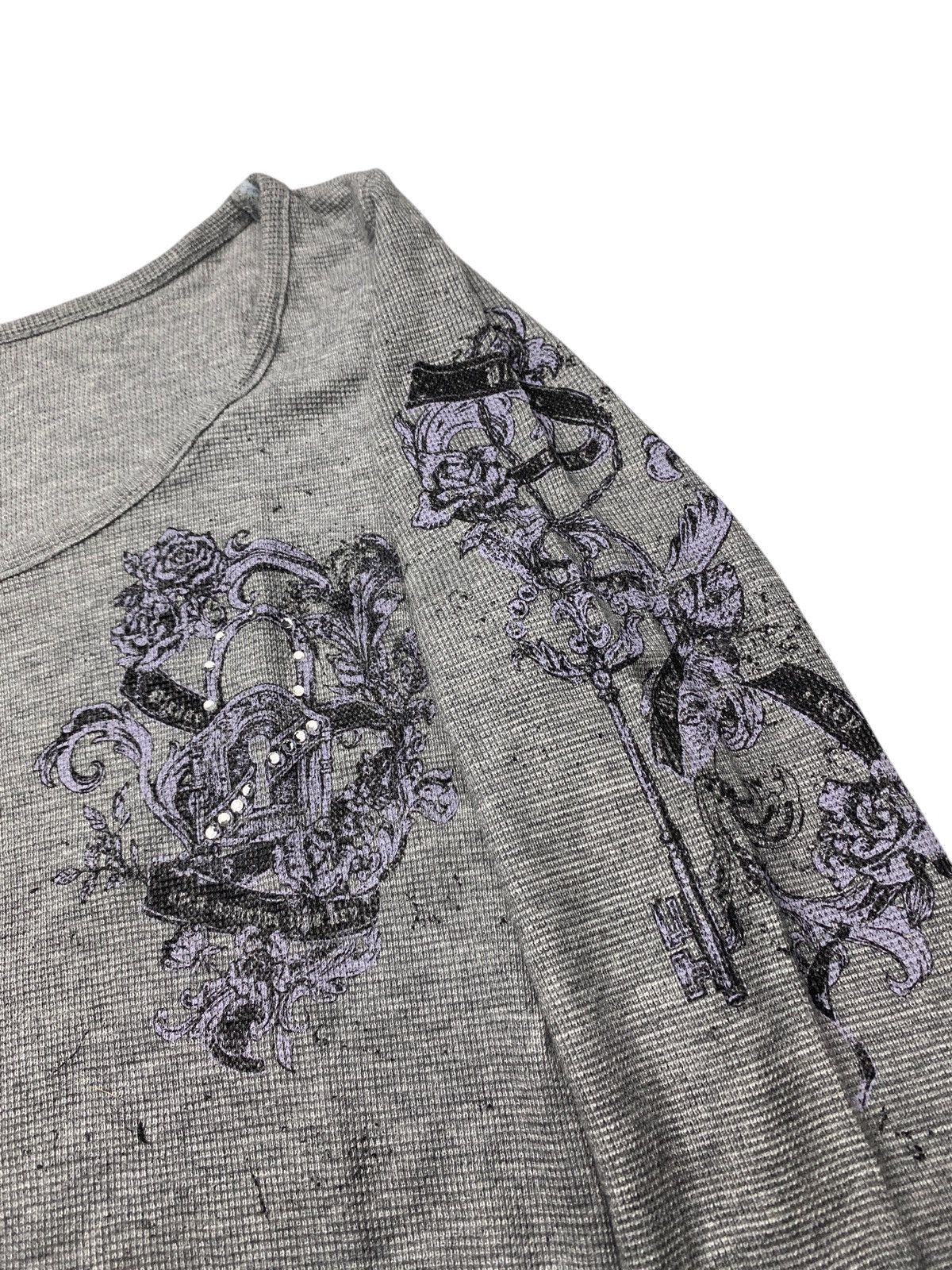 Tornado Mart 2000's Tornado Mart Tribal Raglan Size US XS / EU 42 / 0 - 2 Thumbnail
