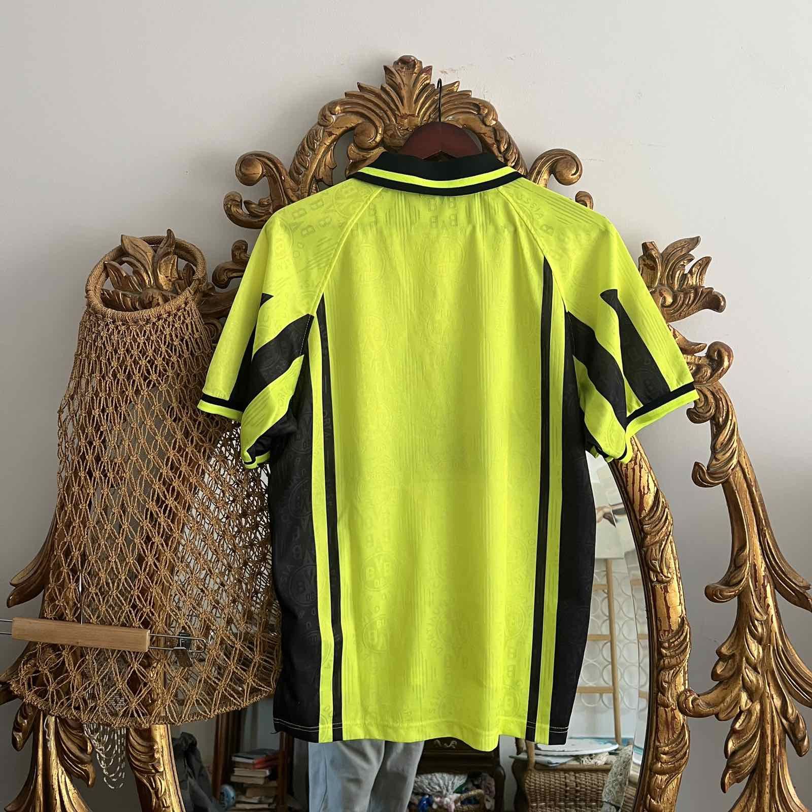 Vintage Borussia Dortmund 1996 1997 Home Vintage Nike Football Shirt Size US L / EU 52-54 / 3 - 2 Thumbnail