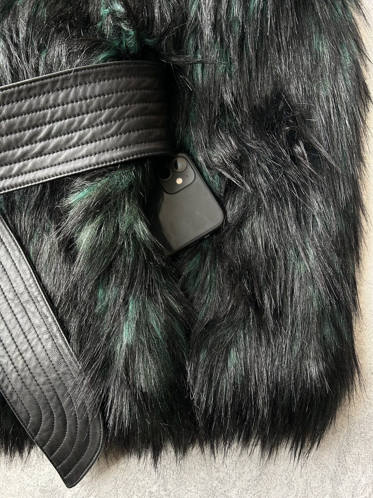 Balmain Balmain x HM Faux Fur Belted Jacket Size XS / US 0-2 / IT 36-38 - 12 Thumbnail