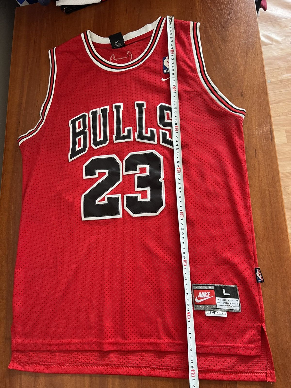 NBA 90’S NBA CHICAGO BULLS #23 JORDAN VINTAGE BASKETBALL JERSEY Size US L / EU 52-54 / 3 - 18 Thumbnail