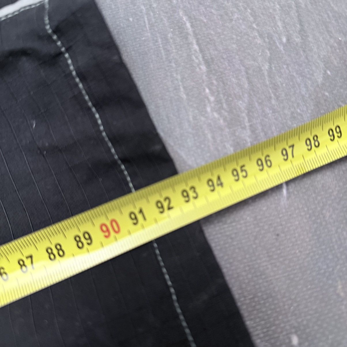 Nike Nike Vintage 00s Nylon Parachute Metal Swoosh Pants Y2K Size 30" / US 8 / IT 44 - 8 Thumbnail