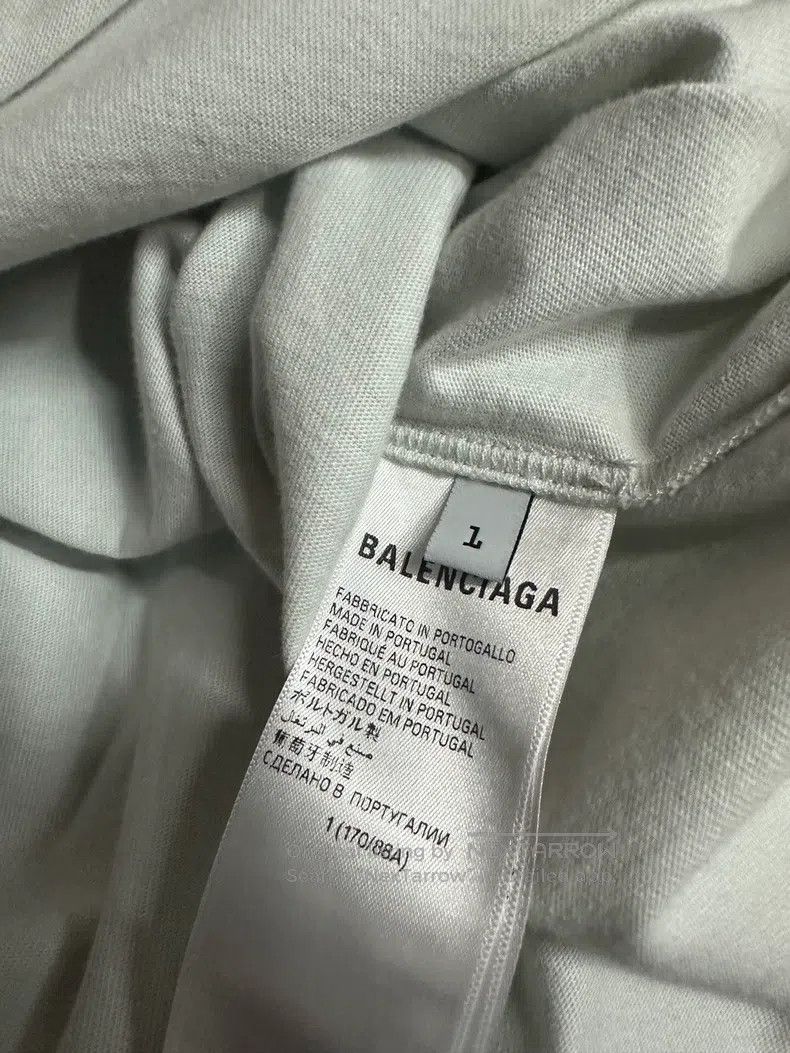 Balenciaga Balenciaga Manchester United co-branded explosive short sl Size US S / EU 44-46 / 1 - 4 Thumbnail