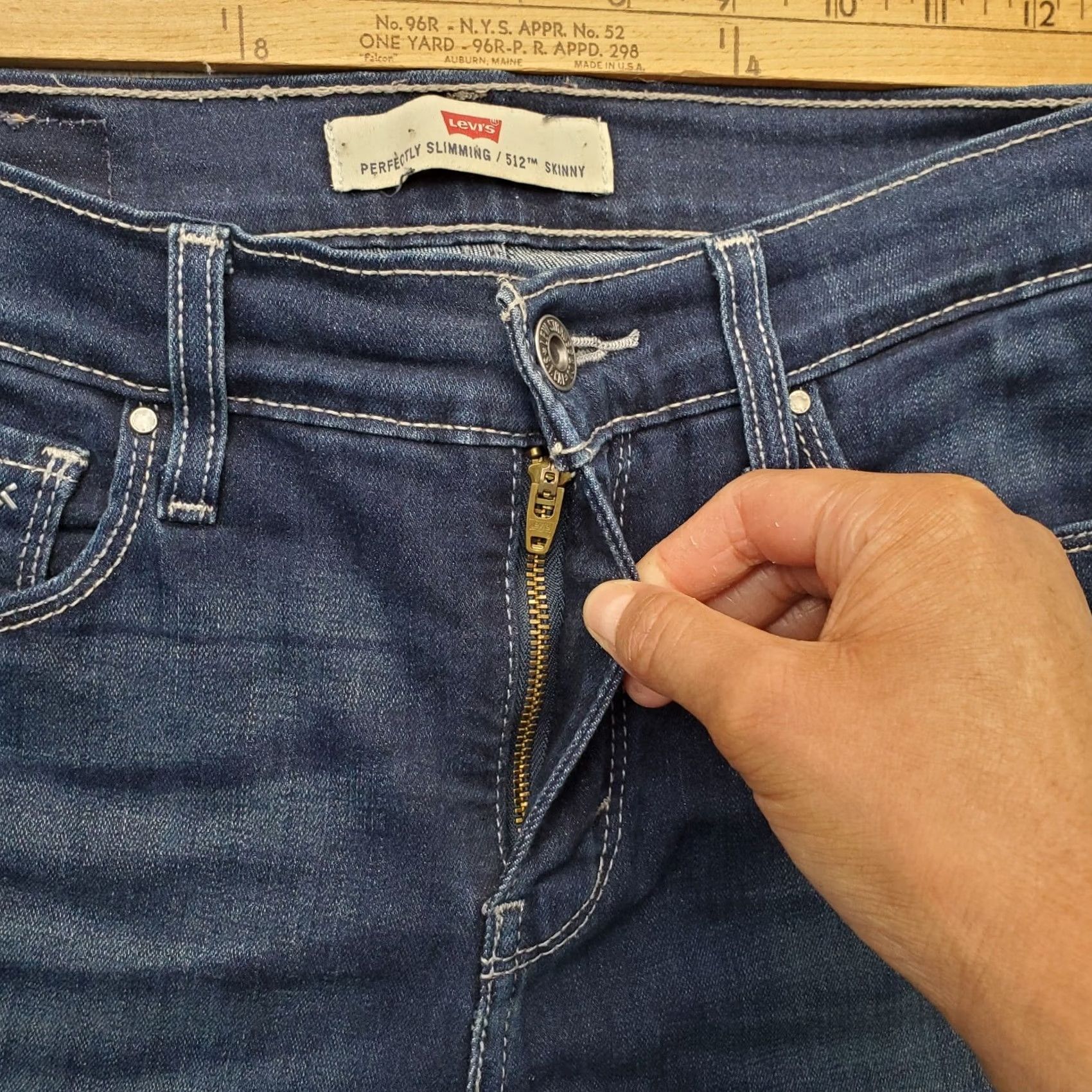 Levi's Levi'S Skinny Jeans Women 4M Blue Denim Perfectly Slimming Faded Arcuate Pocket Size 27" / US 4 / IT 40 - 6 Thumbnail