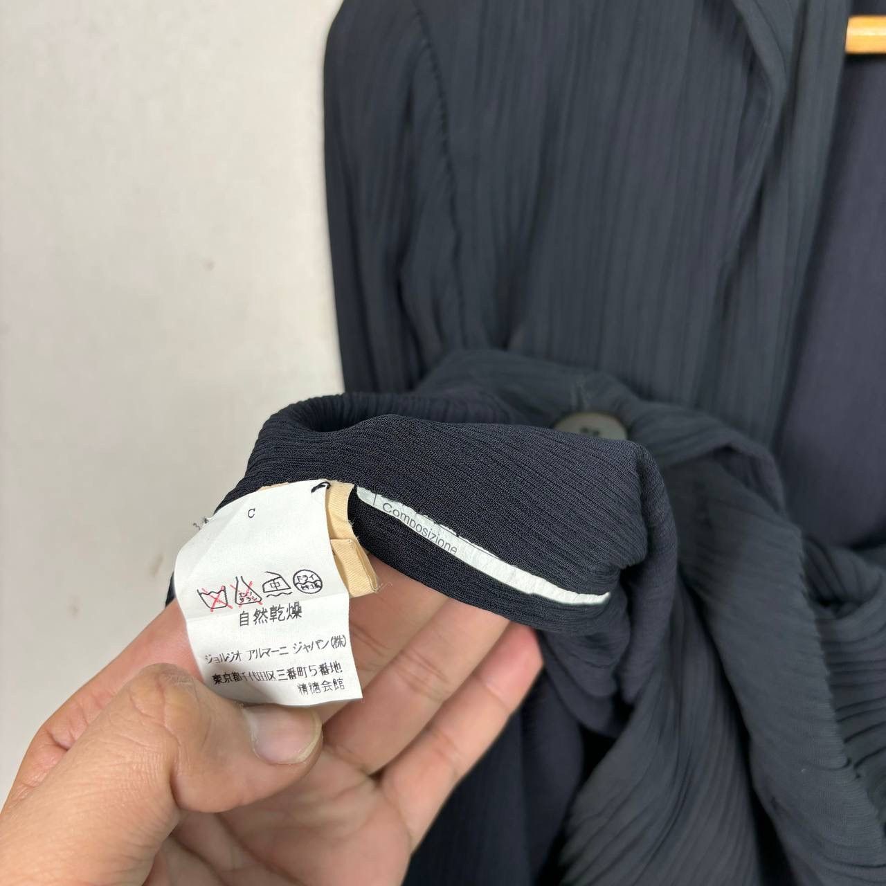 Giorgio Armani Giorgio Armani Milano Black Plisse Single Button Jacket Size M / US 6-8 / IT 42-44 - 6 Thumbnail