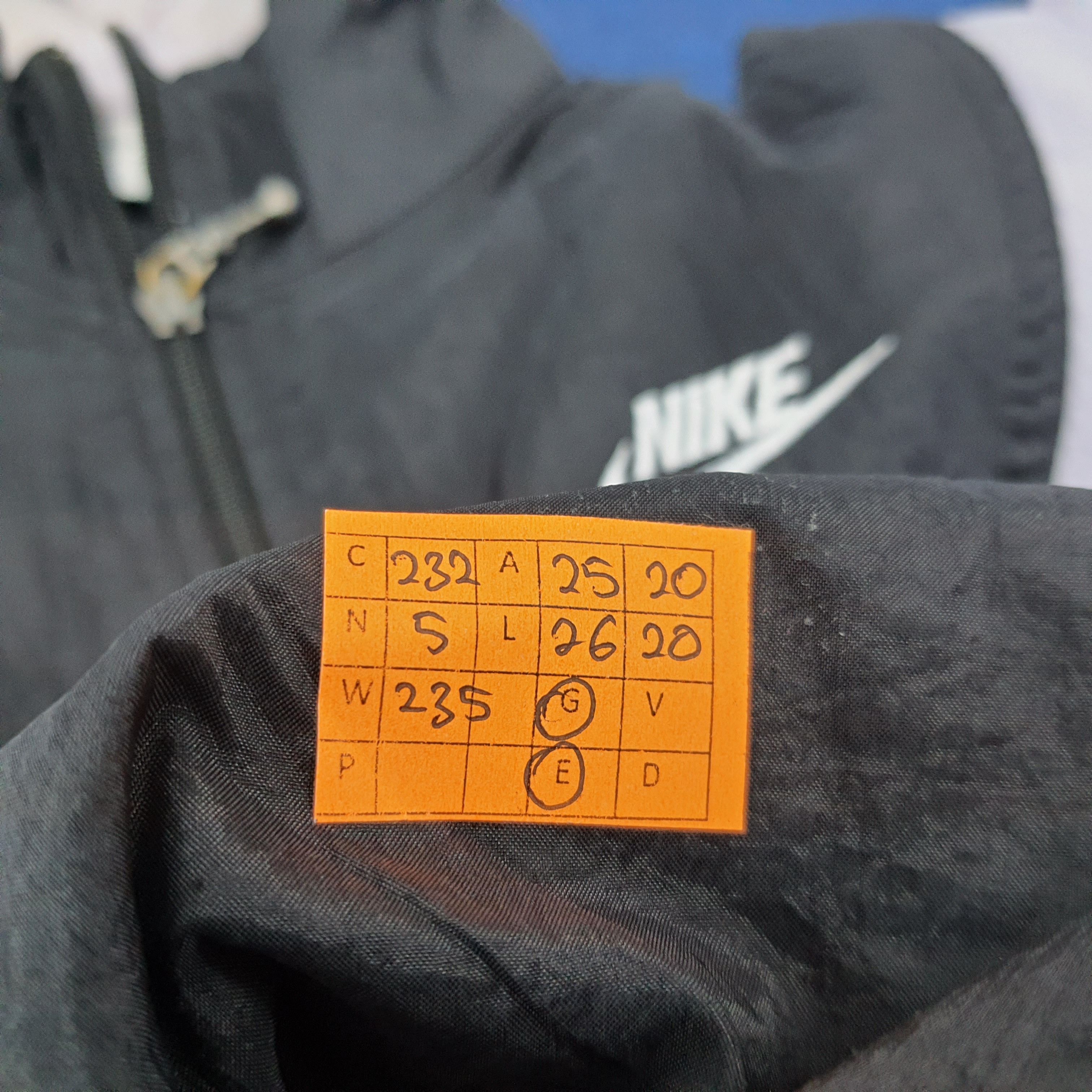 Nike × Vintage Vintage Nike Sports Outdoor Jacket C232N5 Size US XL / EU 56 / 4 - 6 Thumbnail
