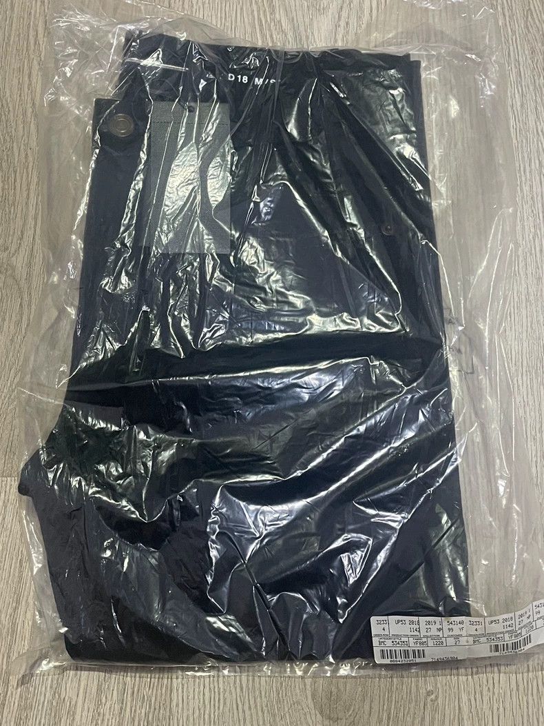 Saint Laurent Paris Saint Laurent Slim Fit Black Denim Jeans Size US 27 - 1 Thumbnail