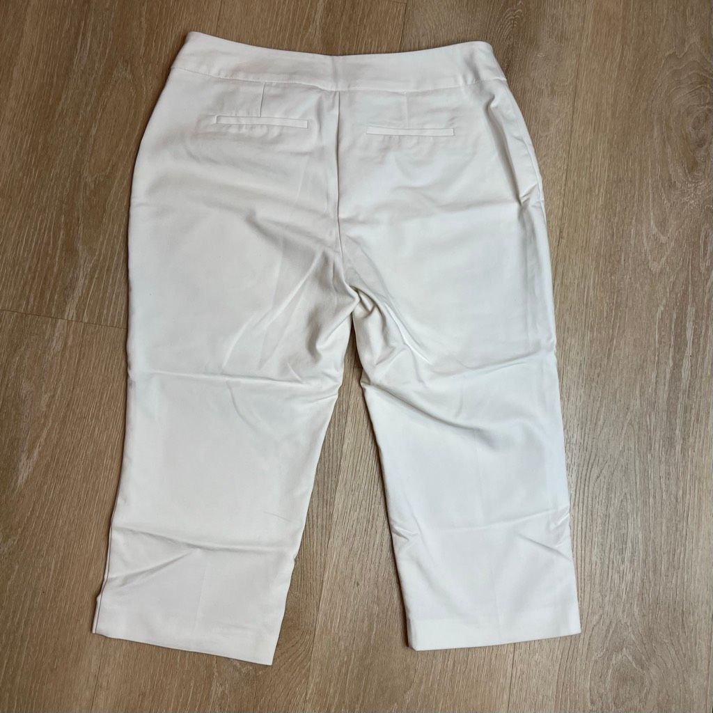 Apt. 9 Apt. 9 White Capri Cropped Trouser Pants, Back Slit Pockets, Size 28" / US 6 / IT 42 - 2 Thumbnail