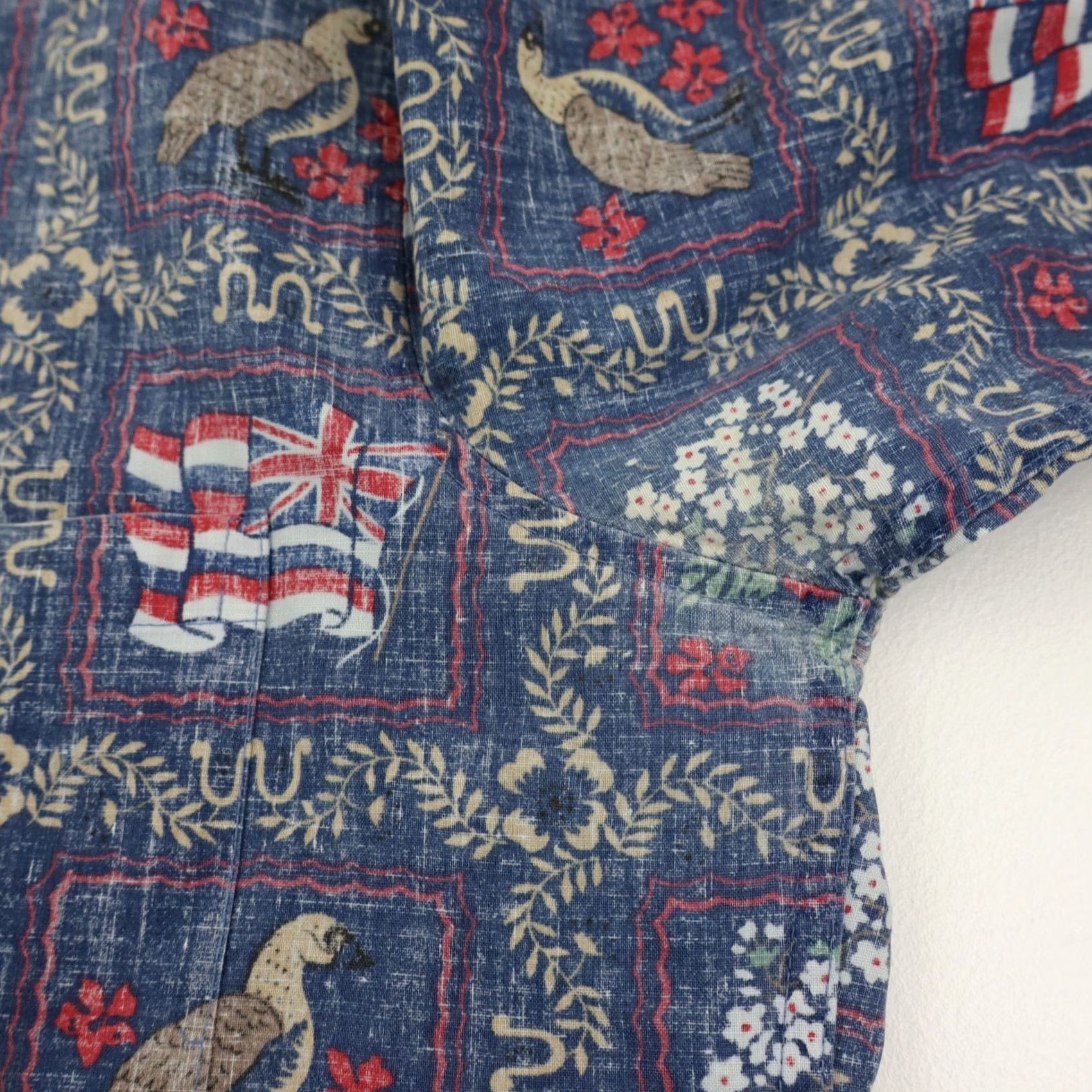 Reyn Spooner VINTAGE Reyn Spooner Hawaiian Shirt Mens M/L Blue Red Aloha Popover Made in Hawaii VTG Size US M / EU 48-50 / 2 - 6 Thumbnail