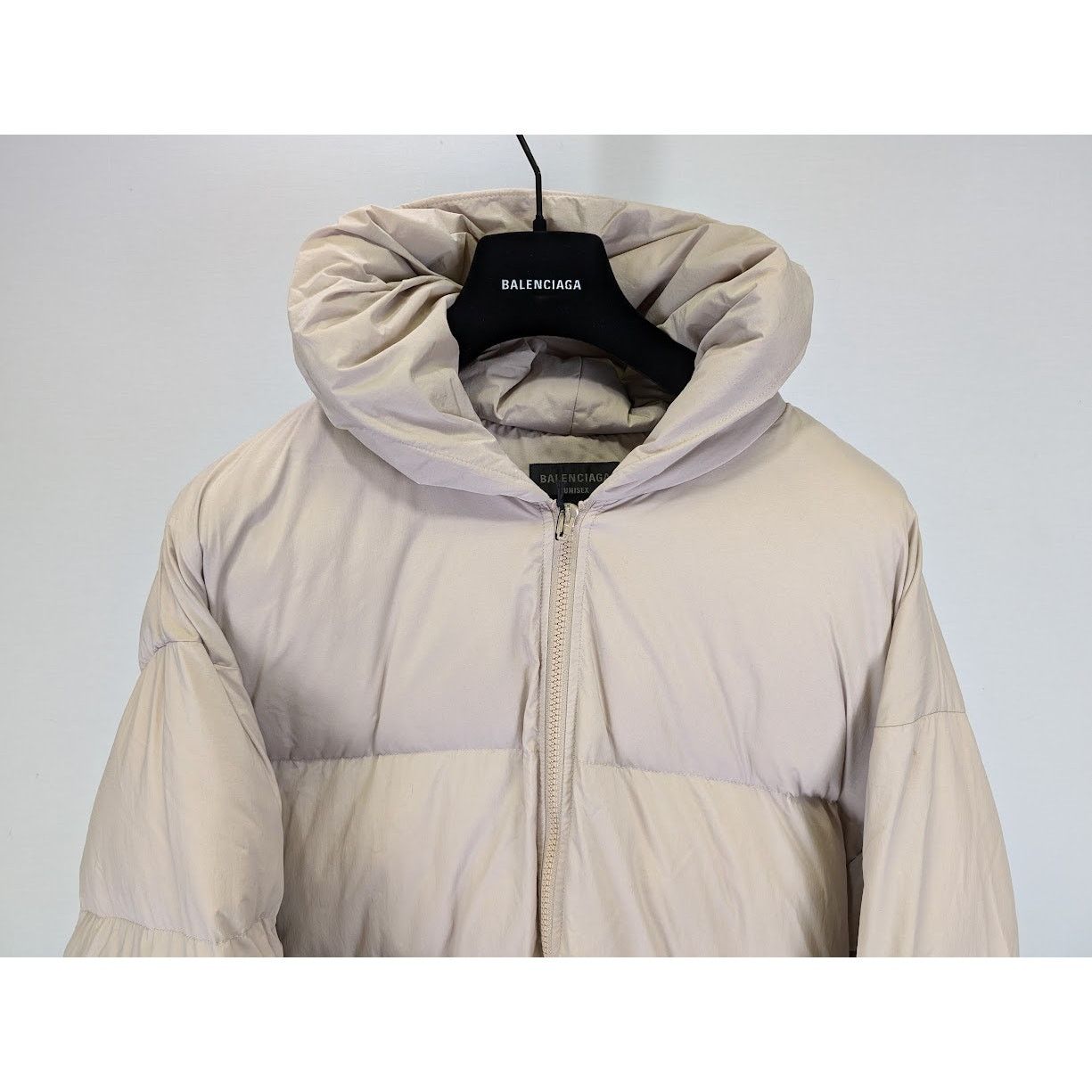 Balenciaga o1rshd1 Hooded Jacket in Beige Size US L / EU 52-54 / 3 - 5 Thumbnail