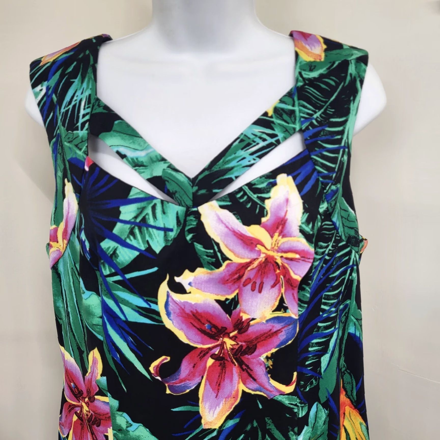 Vintage Connected Dress Womens Size 12 Black Tropical Floral Cruise Travel Brunch Size XL / US 12-14 / IT 48-50 - 2 Thumbnail
