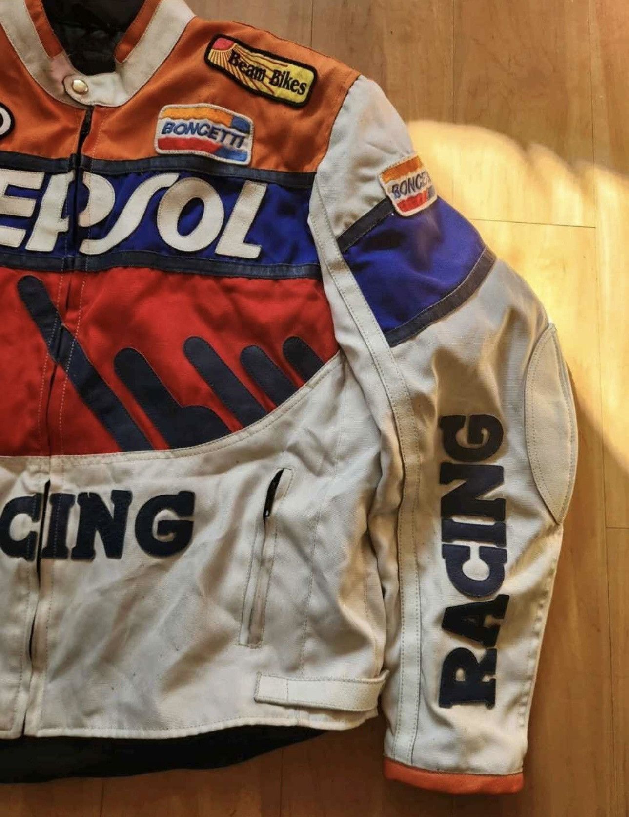 Honda Honda Repsol Racing Jacket Size US XL / EU 56 / 4 - 3 Thumbnail
