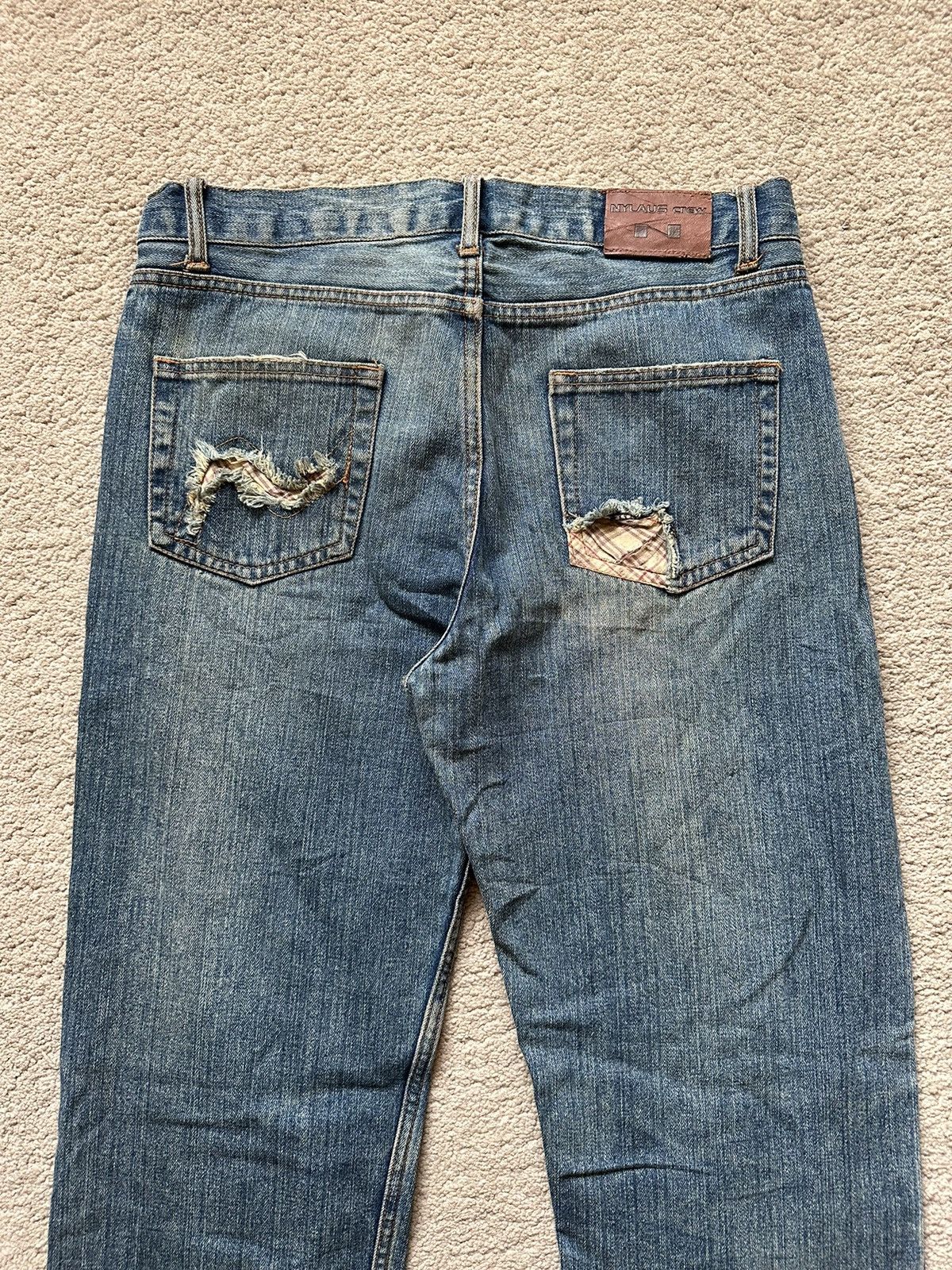 Japanese Brand 1990s Nylus Crew Design Work Distressed Jeans Size US 34 / EU 50 - 7 Thumbnail