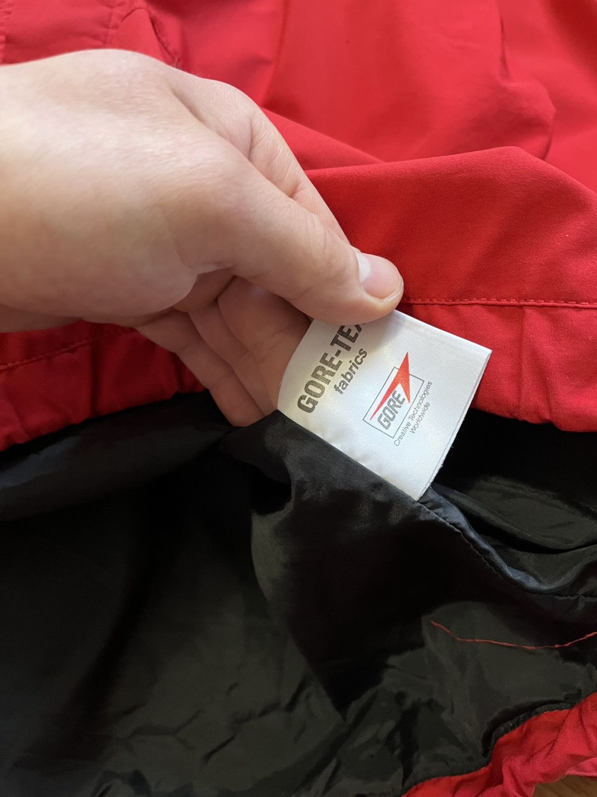 The North Face Vintage The North Face Gore-Tex Stowaway Pullover Jacket Size US L / EU 52-54 / 3 - 7 Thumbnail